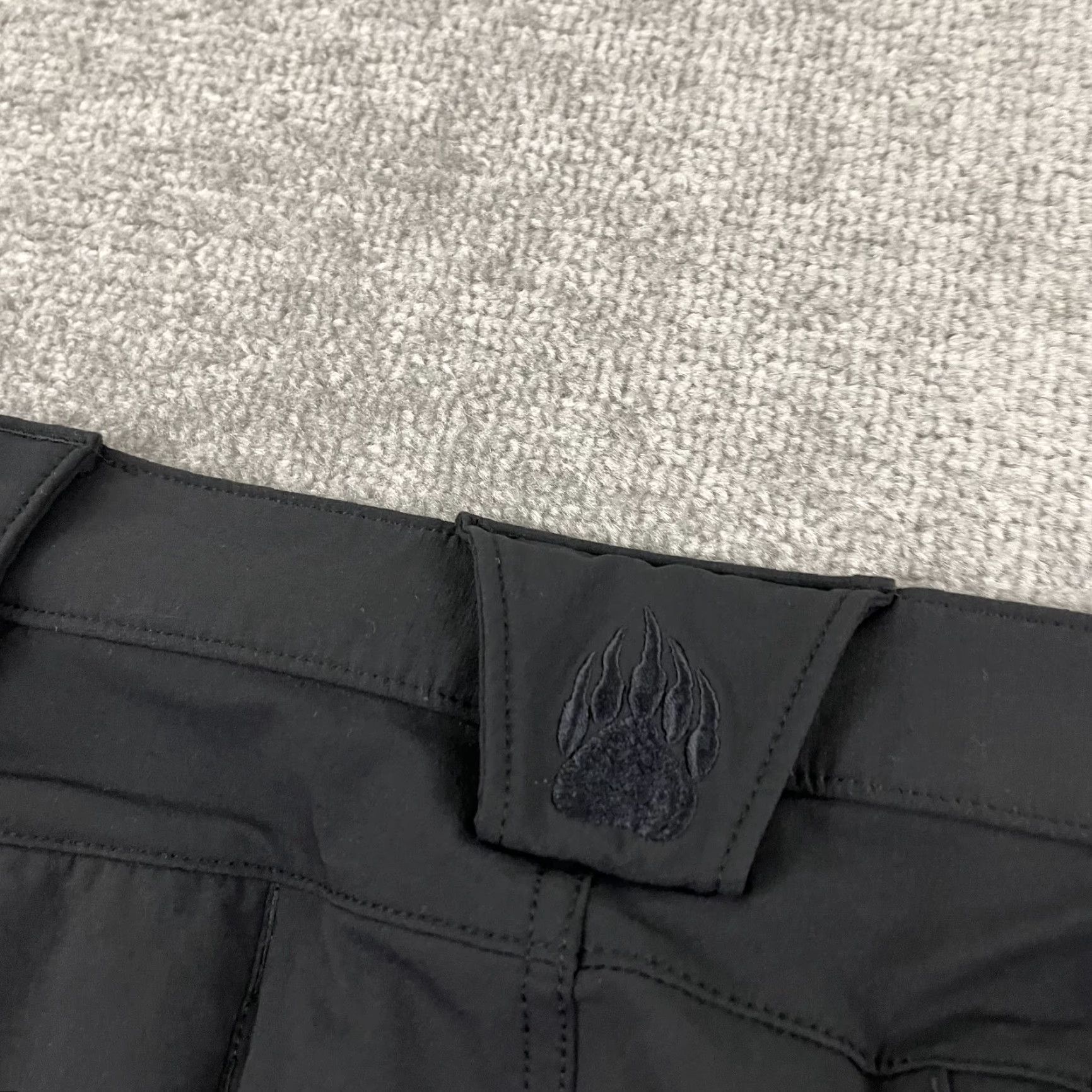 CO VINTAGE Duluth Trading Co Alaskan Hardgear Pants Men 46 x 30 Black Cargo Workwear Outdoor Size US 30 / EU 46 - 4 Thumbnail