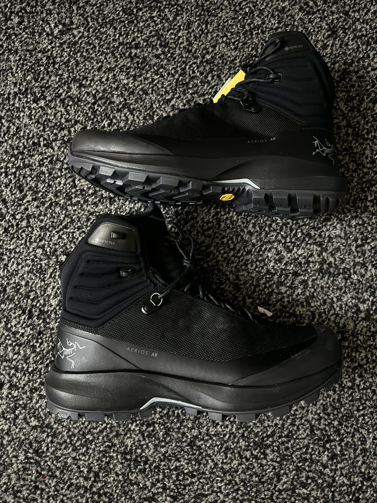 image of Arcteryx Aerios Ar Mid Gtx Boots in Black, Men's (Size 9)