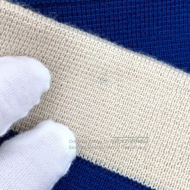 Gucci Gucci Dark blue logo embroidered wool round neck sleeveles Size S / US 4 / IT 40 - 8 Thumbnail