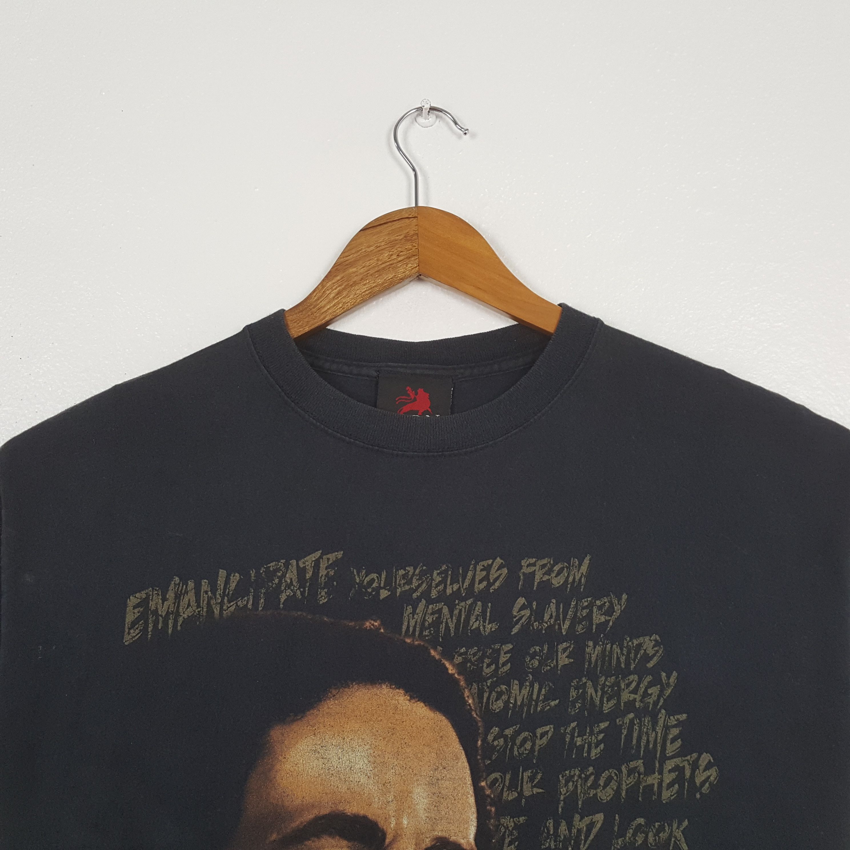 Bob Marley Vintage Bob Marley Jamaican Singer T-Shirt C319N34 Size US L / EU 52-54 / 3 - 2 Thumbnail