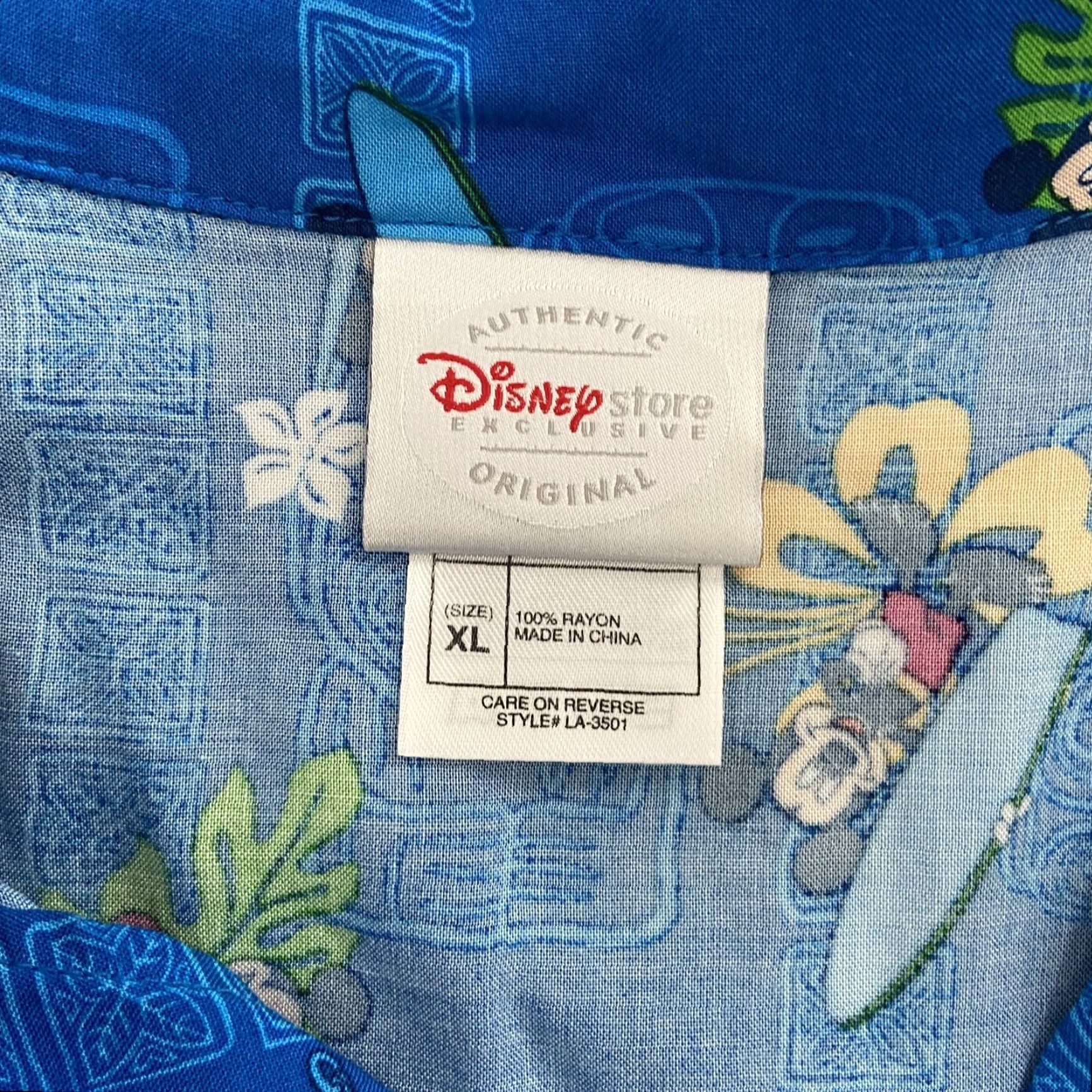 Disney DISNEY Mickey Mouse Hawaiian Shirt Adult XL Blue Button-Up Casual Travel Size US XL / EU 56 / 4 - 6 Thumbnail