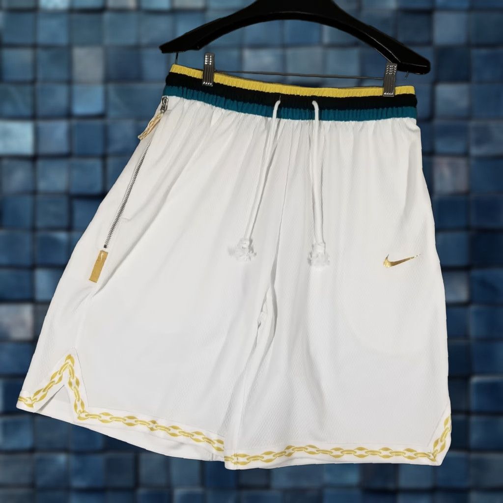Nike VINTAGE Nike Elite Basketball Shorts Men M White Striped 83190-065 Hip Hop Metallic Rare Sample Size US 31 - 1 Thumbnail