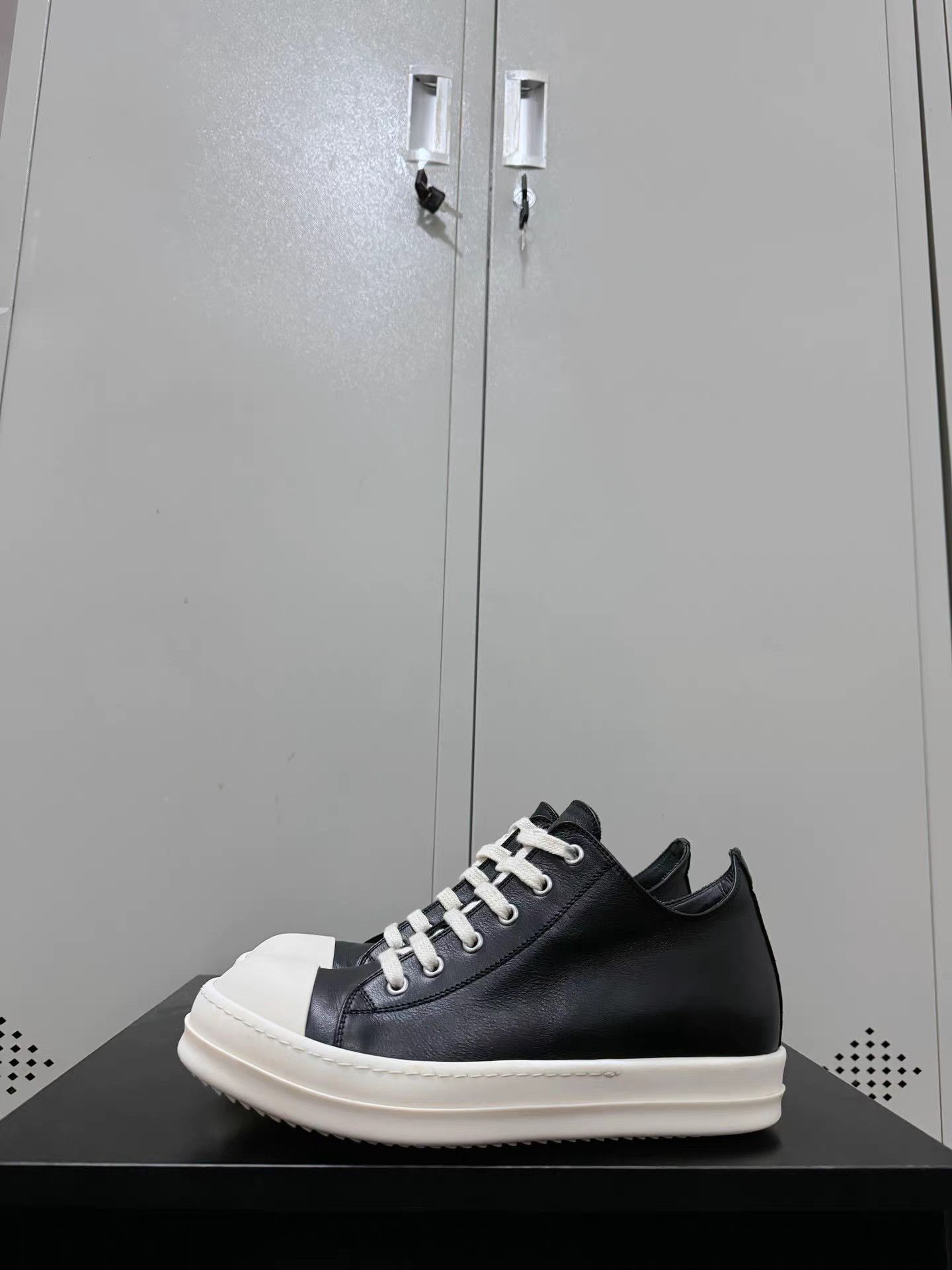 Rick Owens Rick Owens leather Converse high-top sneakers Size US 6 / EU 39 - 7 Thumbnail