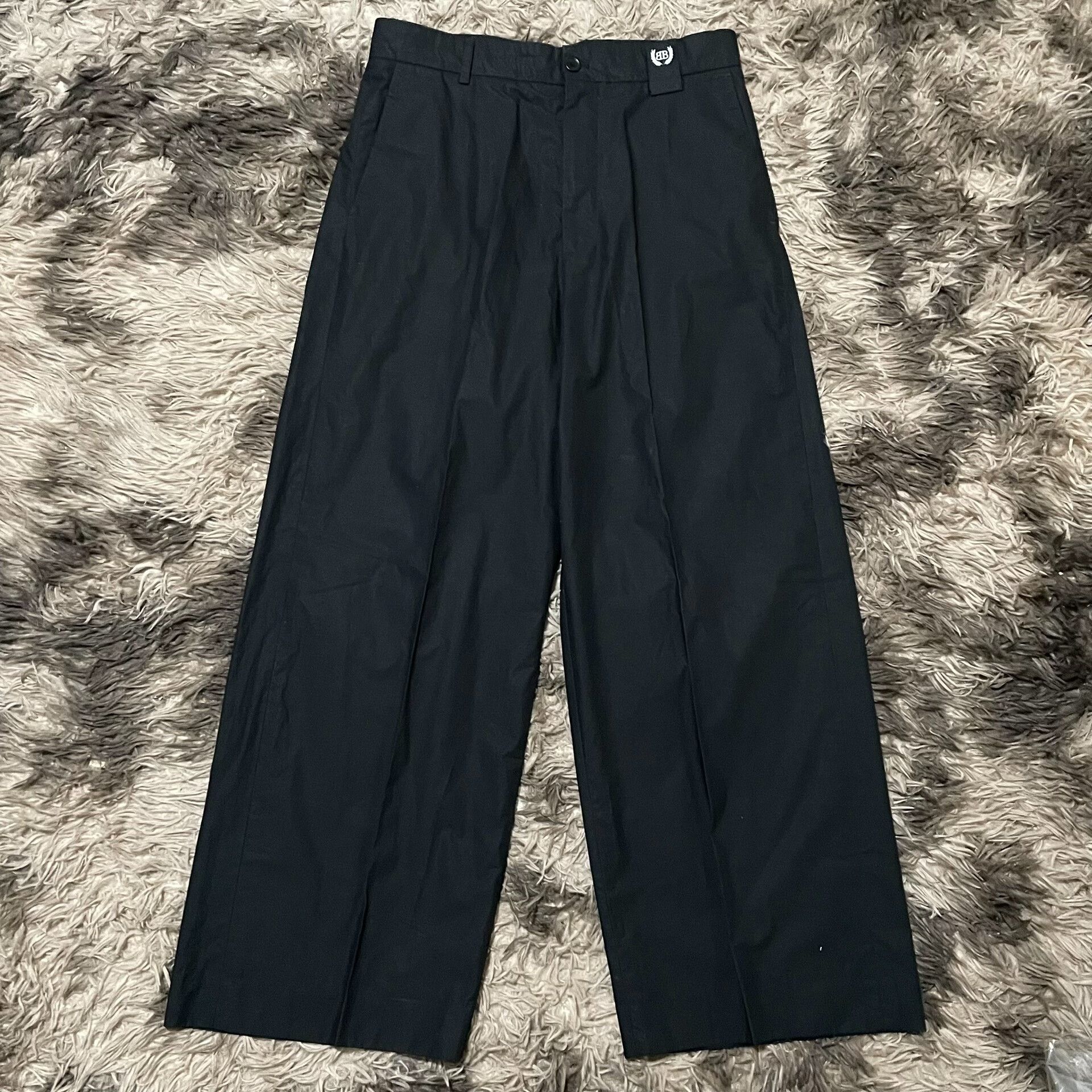 Balenciaga balenciaga embroidered oversized baggy pants Size US 34 / EU 50 - 1 Thumbnail