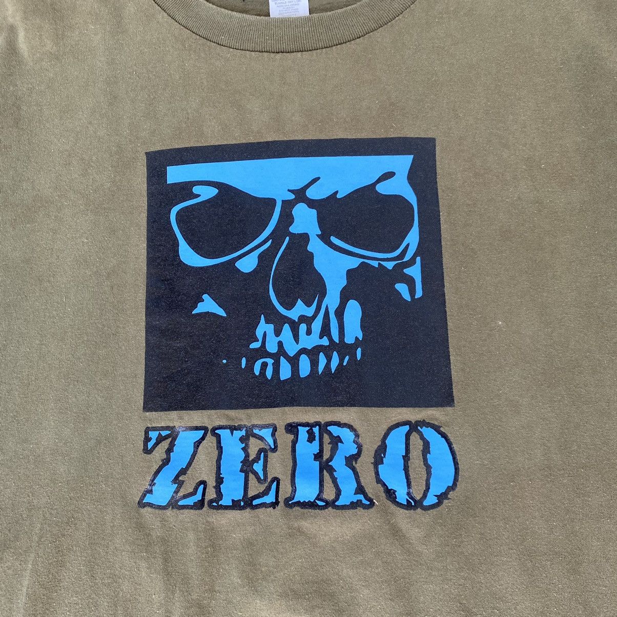 Vintage Vintage Y2k Zero Skulls Logo Skateboards tee Size US L / EU 52-54 / 3 - 3 Thumbnail