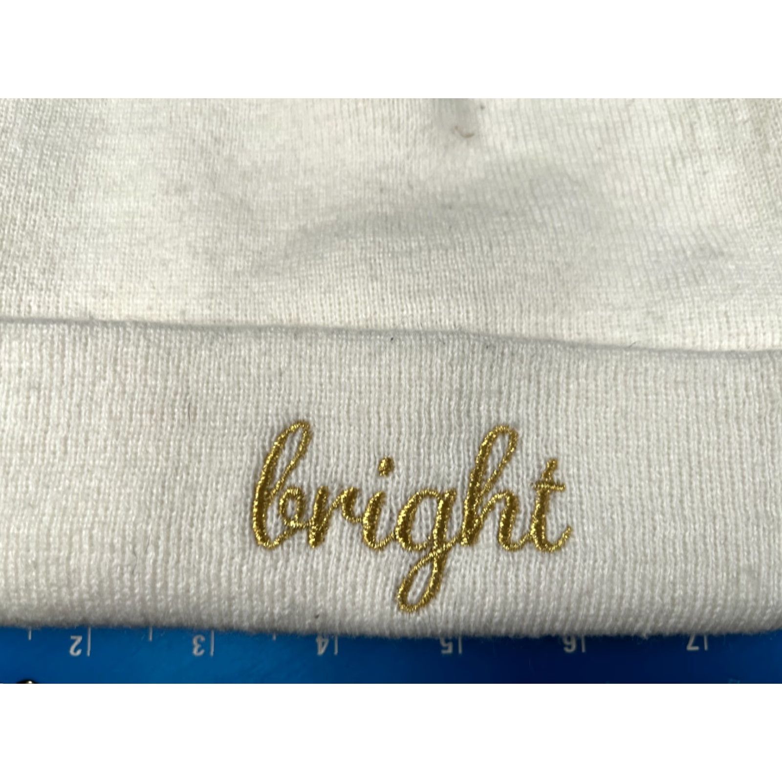 Vintage D&Y Beanie Hat/Toque White One Size Women Knit 100% Acrylic Embroidered Casual Winter Winter 100% Acrylic Beanie Womens Size ONE SIZE - 2 Thumbnail