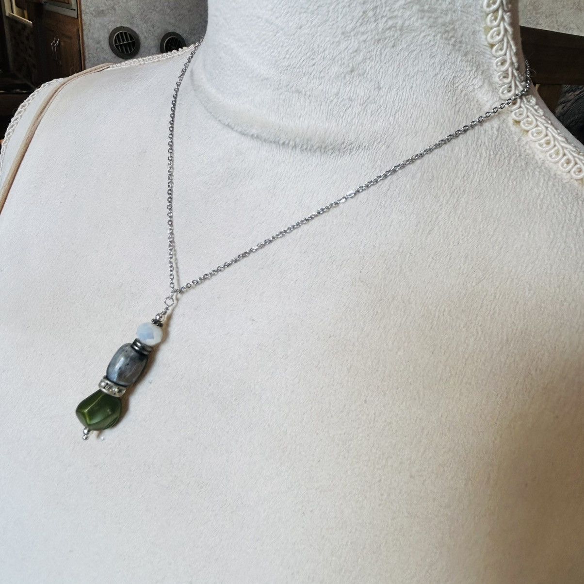 Handmade Handcrafted faceted crystal labradorite pendant necklace Size ONE SIZE - 4 Thumbnail