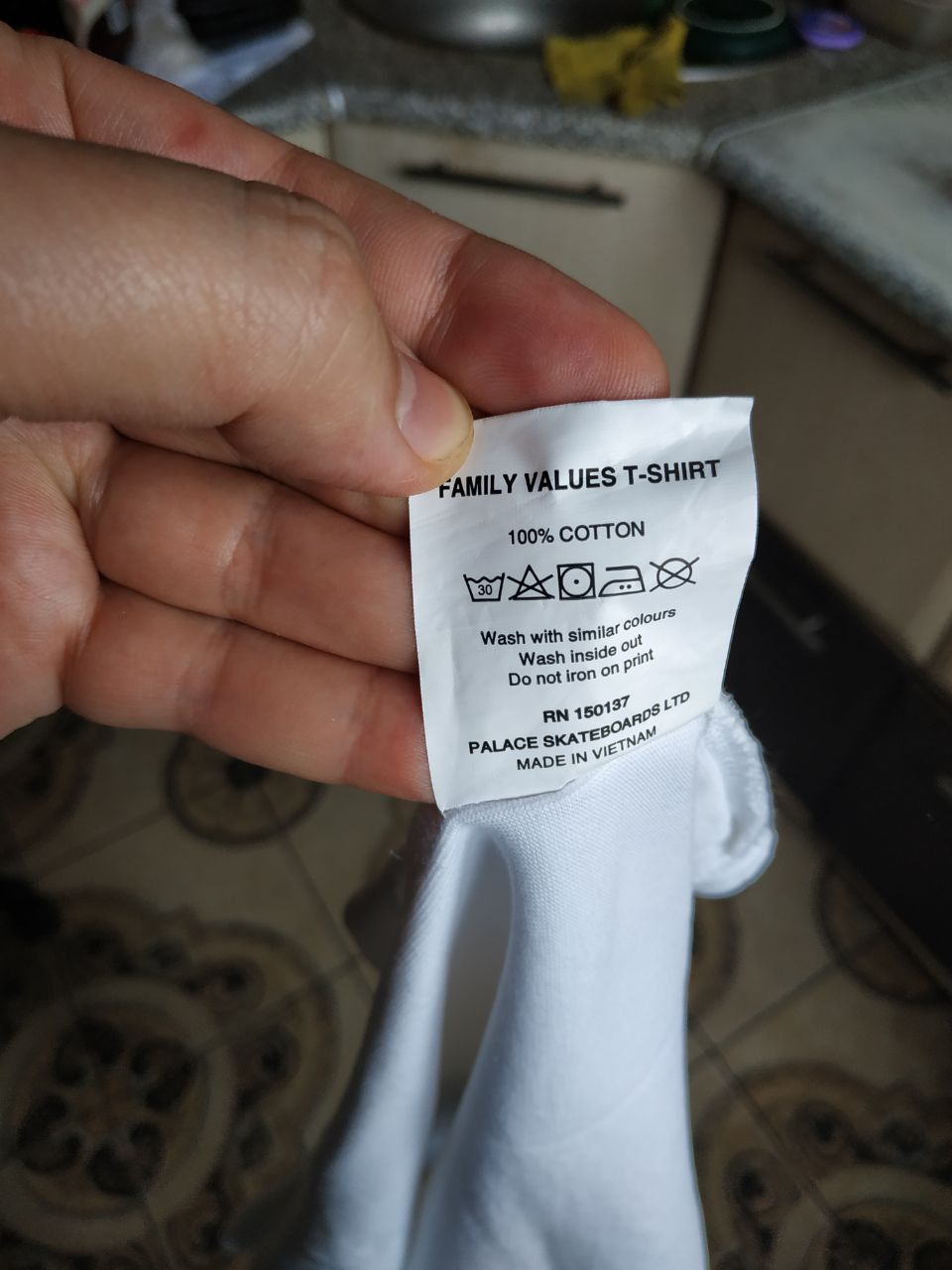 Palace Palace "Family Values" T-Shirt White Size US M / EU 48-50 / 2 - 3 Thumbnail