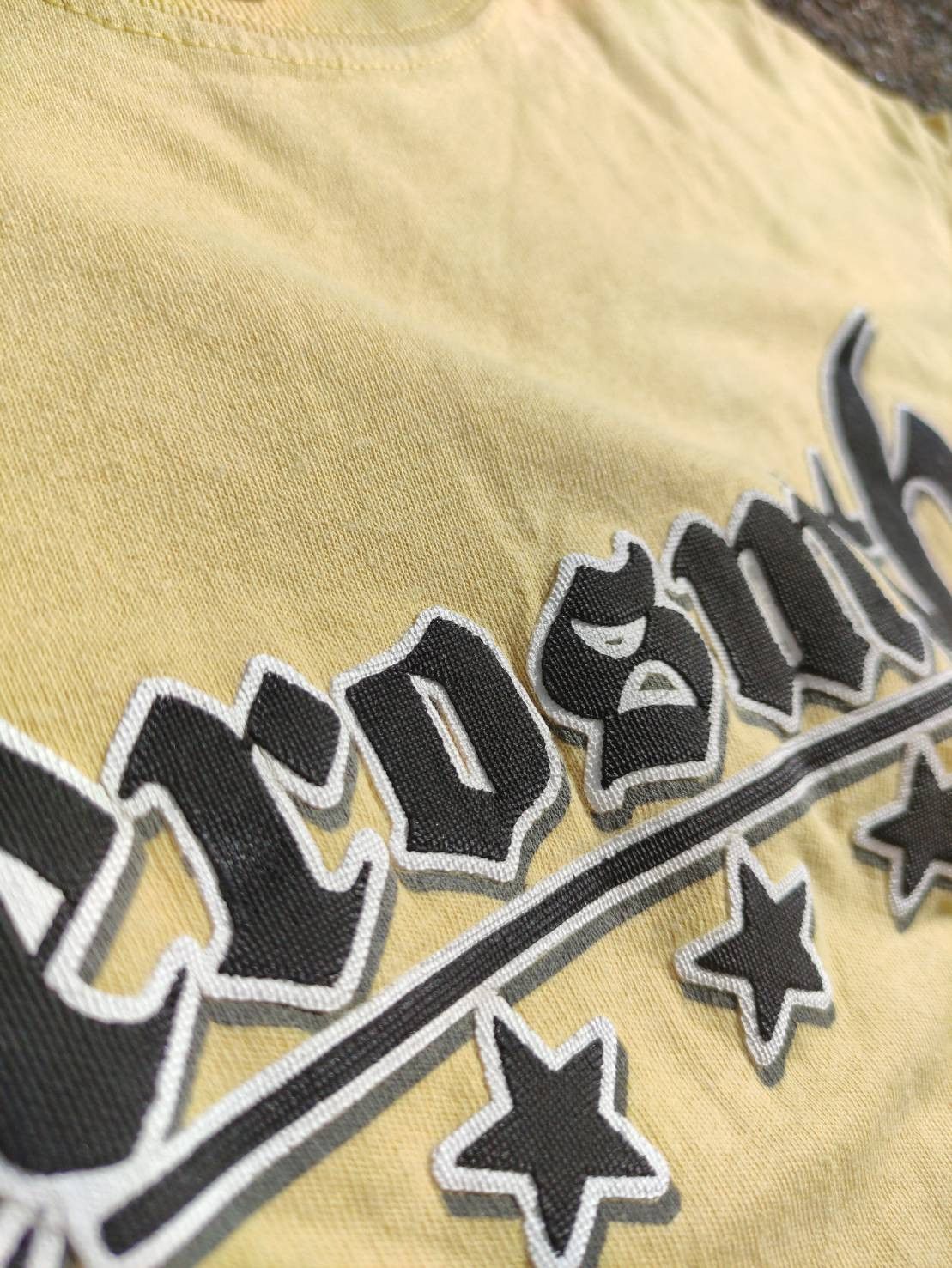 Aerosmith Vtg 90's Aerosmith 3 Stars Logo Embossed Screen T-Shirt Size US L / EU 52-54 / 3 - 6 Thumbnail