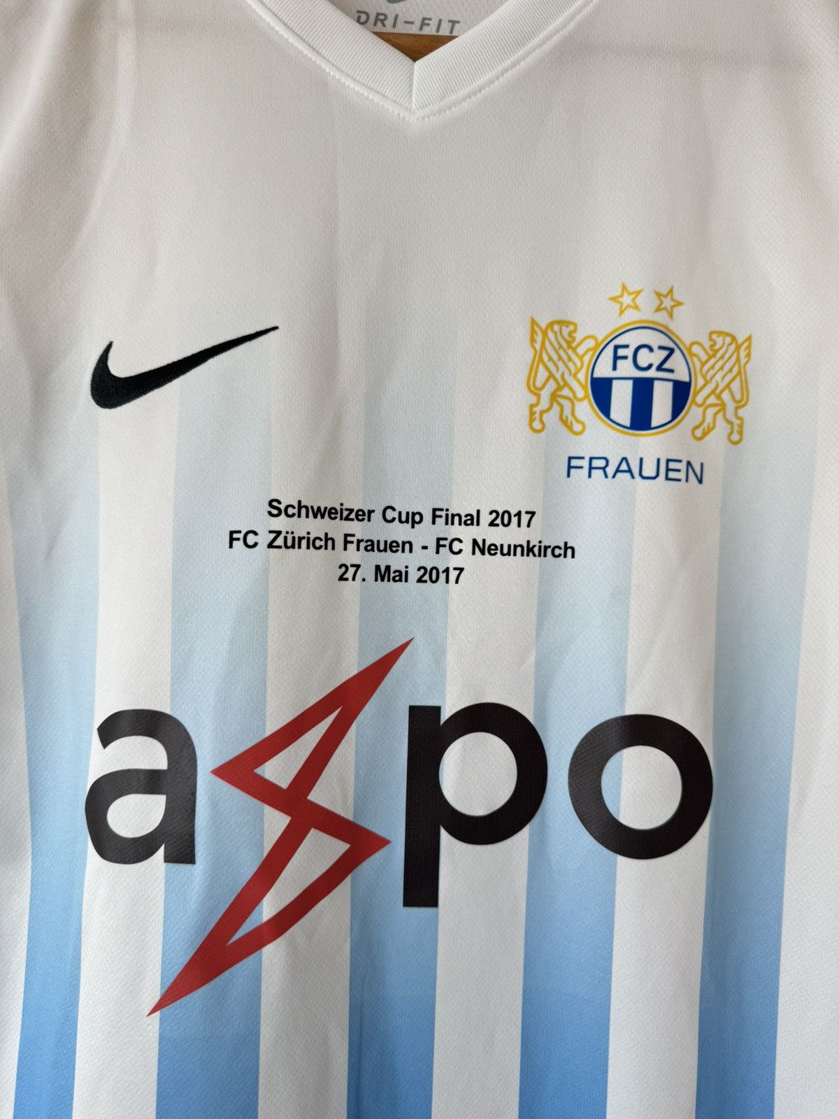 Nike FC Zurich Frauen 2017-2018 Cup Final Jersey Soccer Shirt Kit Size US S / EU 44-46 / 1 - 8 Thumbnail