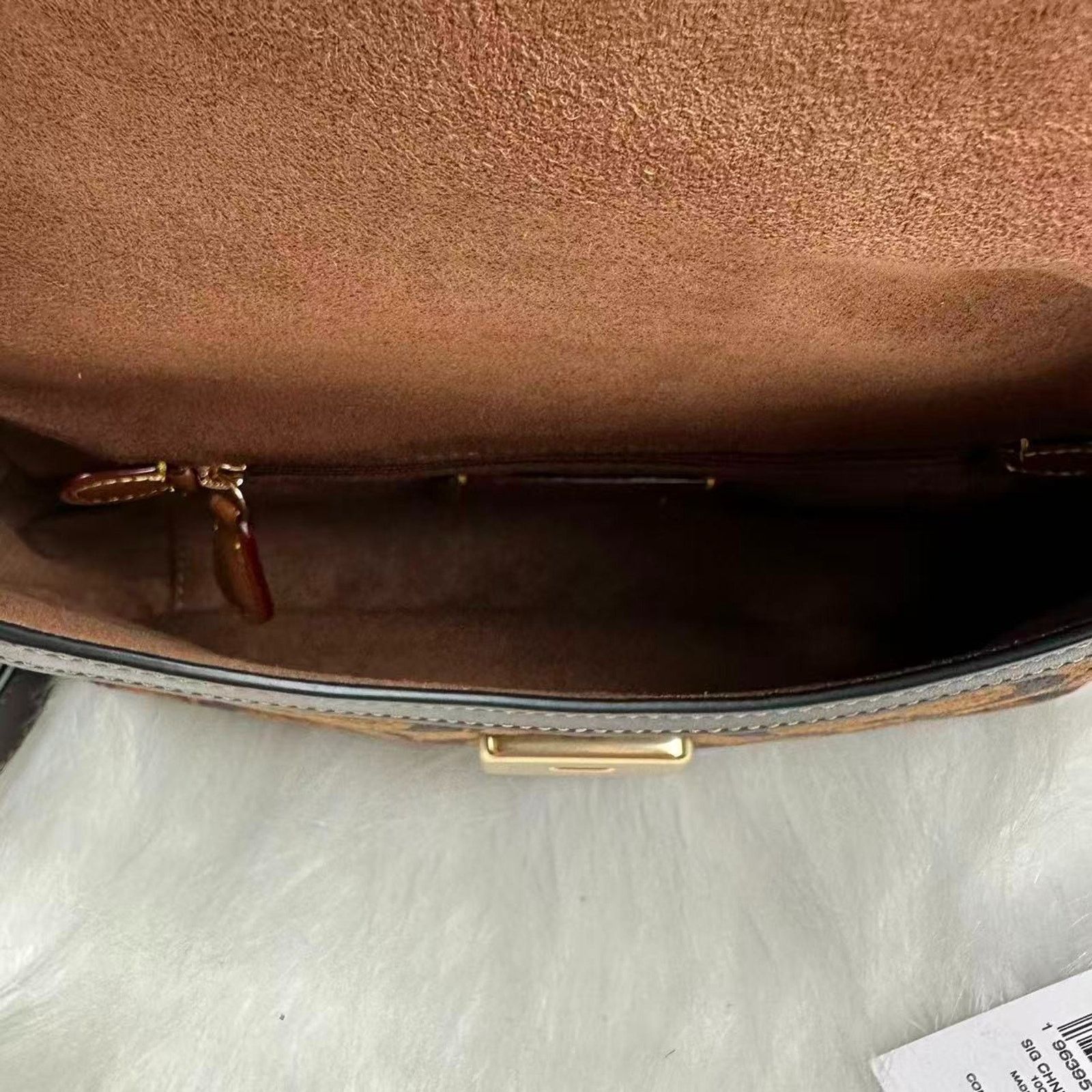 Coach Coach Etta Small Flap Shoulder Signature Chenille CCV65 NWT Size ONE SIZE - 9 Thumbnail