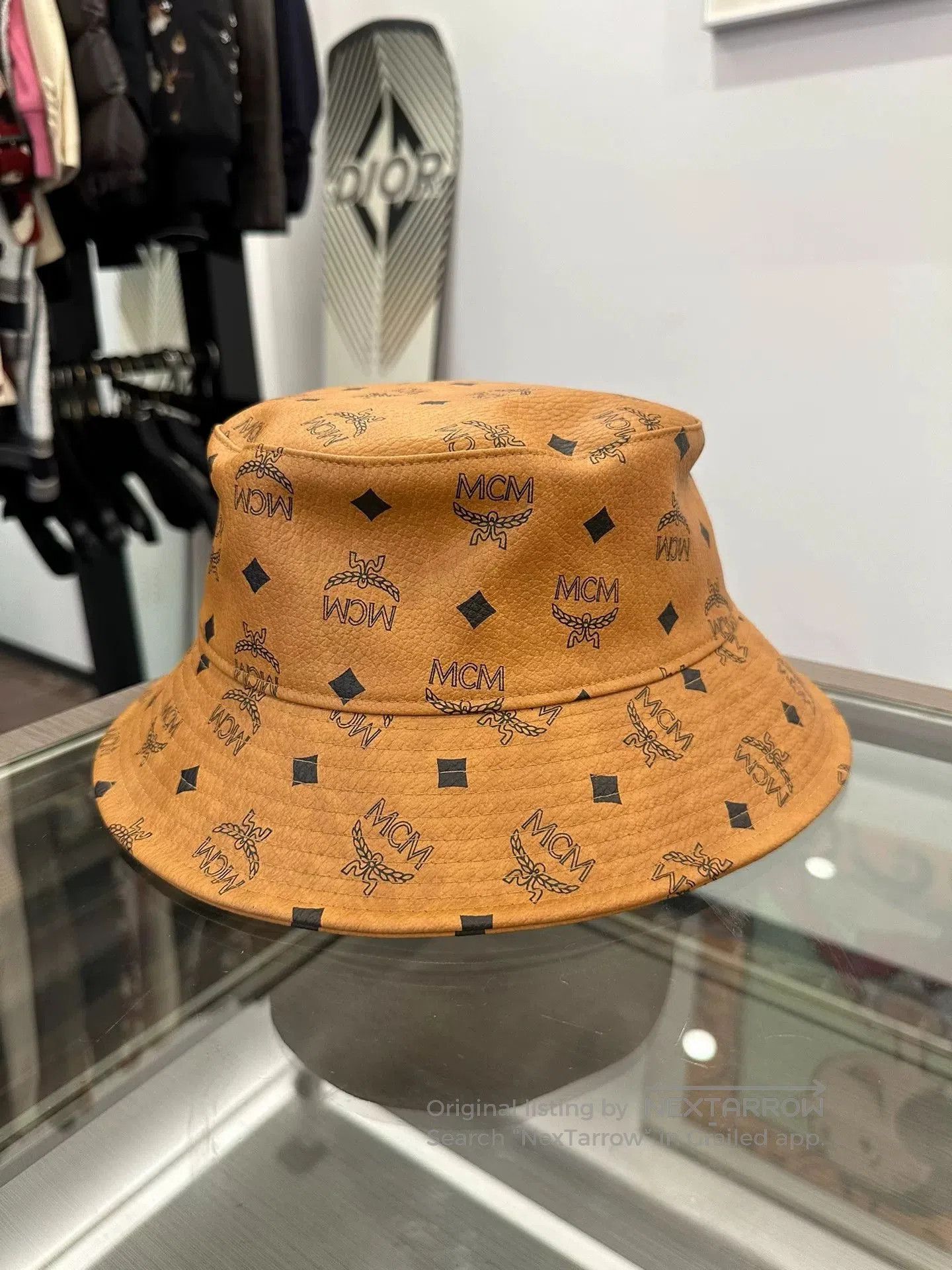 MCM MCM Classic Brown Logo Bucket Hat. Size ONE SIZE - 1 Thumbnail