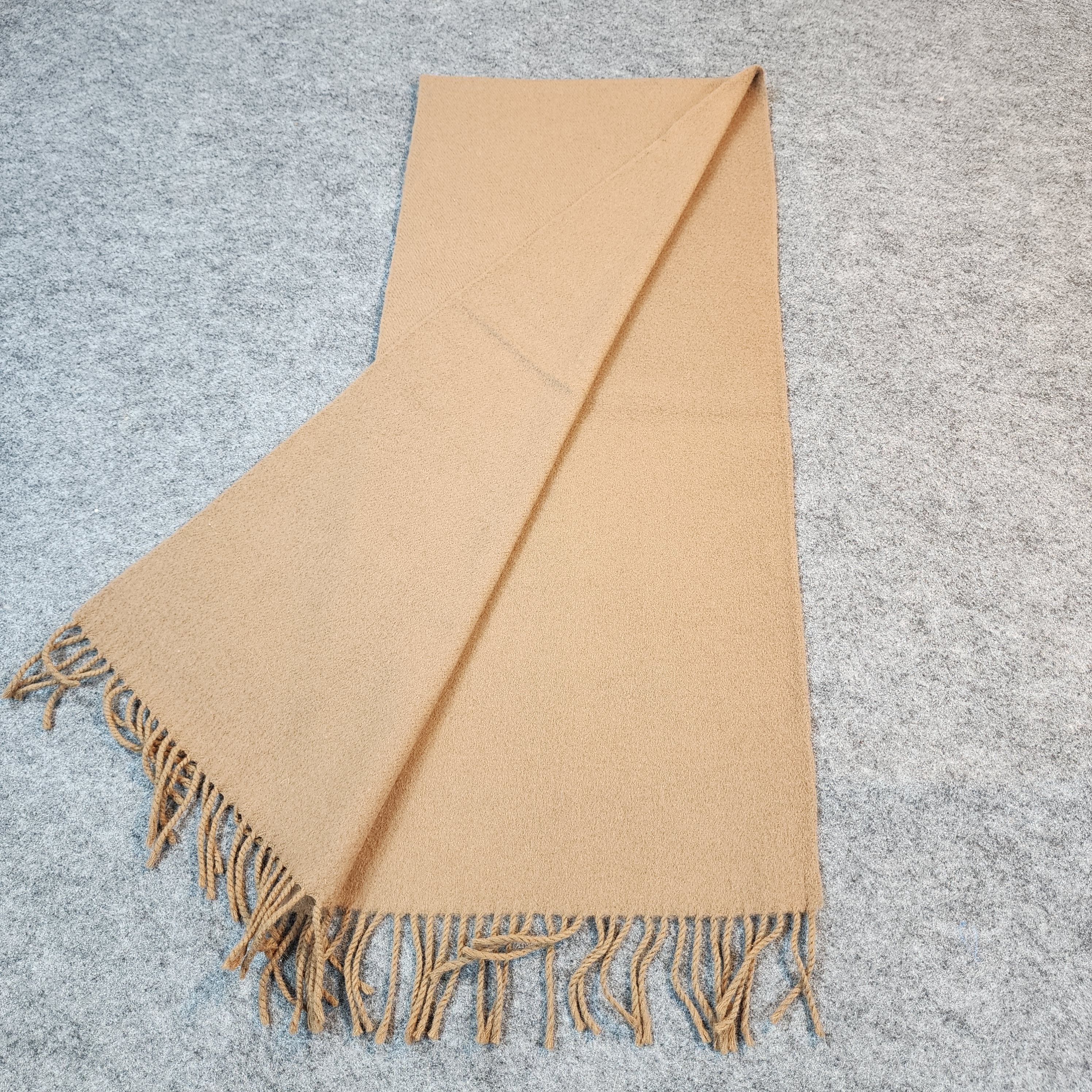 Roberta di Camerino × Vintage Roberta Di Camerino Scarf / Muffler / Neckwear DZ039 Size ONE SIZE - 4 Thumbnail