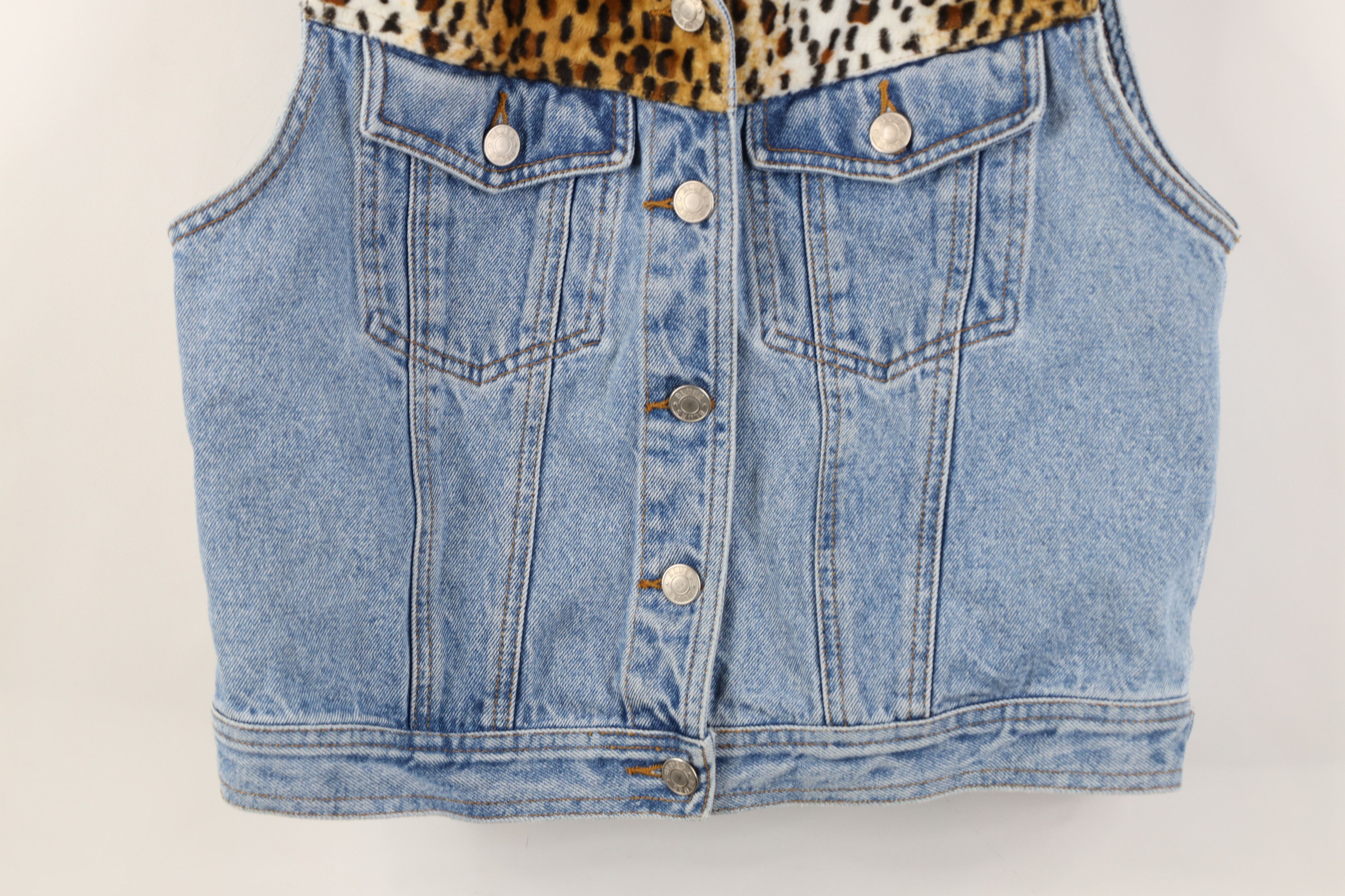 Vintage Vintage 90s Streetwear Leopard Denim Trucker Vest Jacket Size S / US 4 / IT 40 - 3 Thumbnail