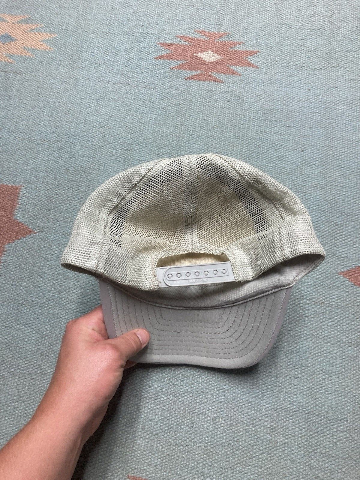 Vintage Vintage trucker hat badlands South Dakota mountains nature Size ONE SIZE - 4 Thumbnail