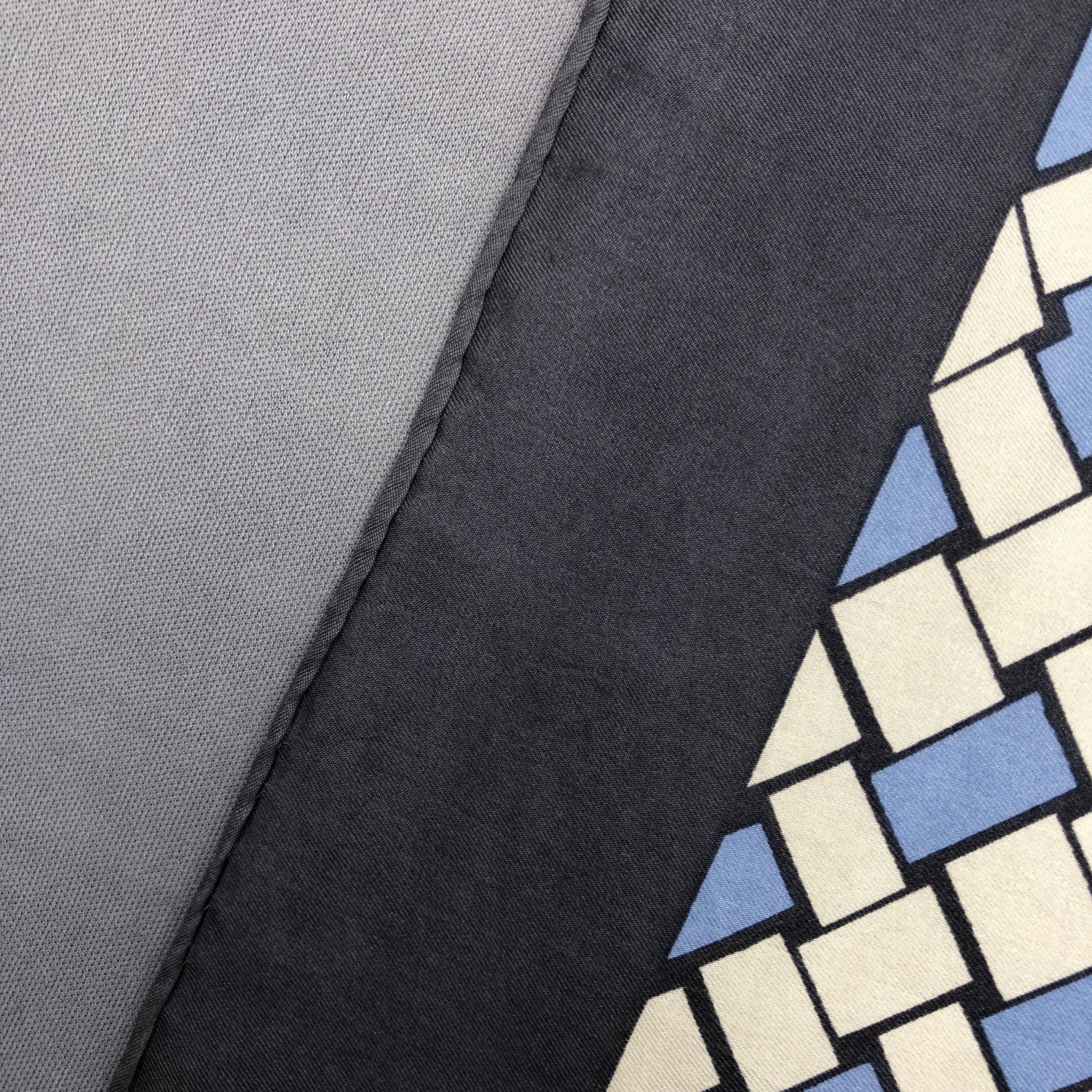 Pierre Cardin × Vintage Vintage Pierre Cardin SILK Scarf Twill Stole Wraps Scarves Size ONE SIZE - 9 Thumbnail