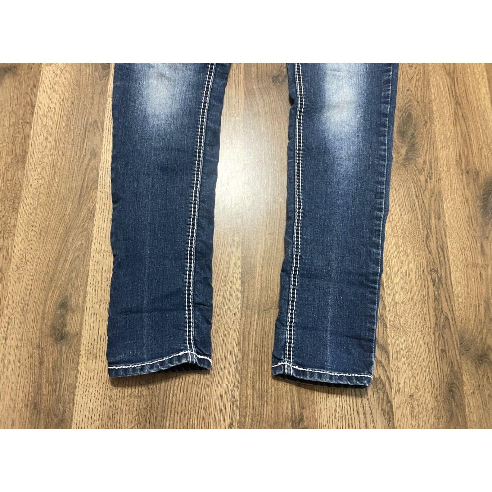 Vintage Maurices Jeans Woman's Size Small Blue Denim Skinny Pockets Regular Inseam 29.5in Size 28" / US 6 / IT 42 - 3 Thumbnail