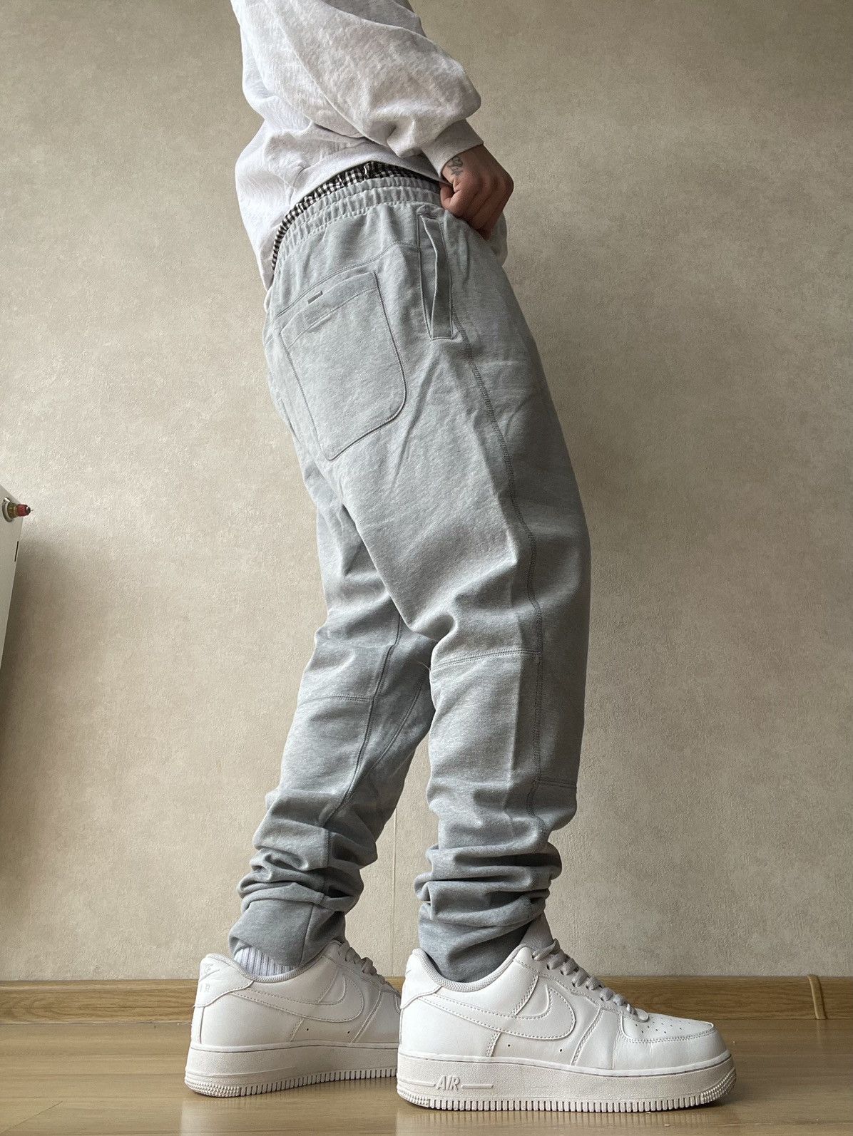 Nike NWT Nike Sportswear Modern Fleece Joggers Pants L size Drill Size US 32 / EU 48 - 7 Thumbnail
