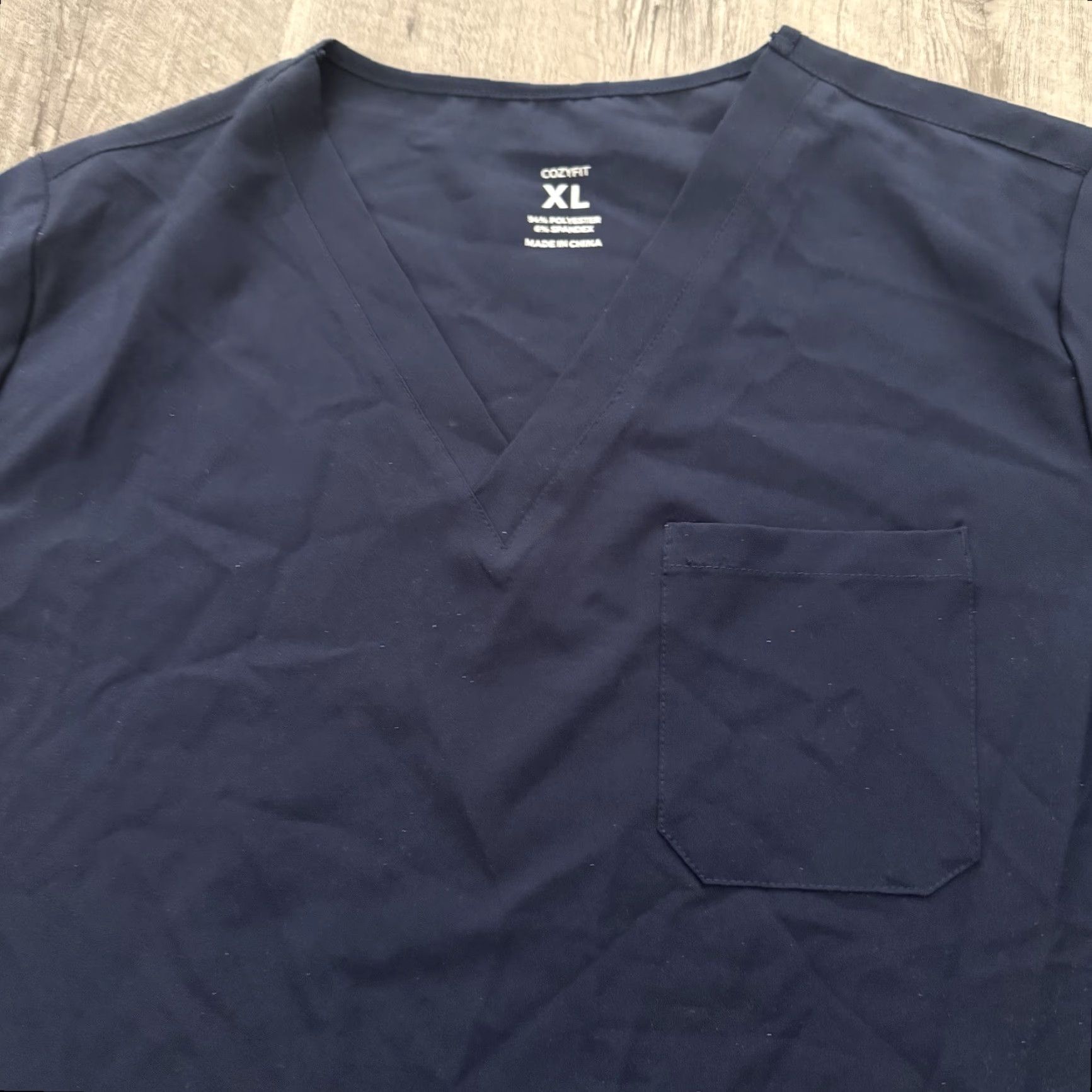 Vintage Cozy Fit Scrub Top Womens XL Navy Blue V-Neck 2 Pockets Medical Uniform Stretch Size XL / US 12-14 / IT 48-50 - 3 Thumbnail