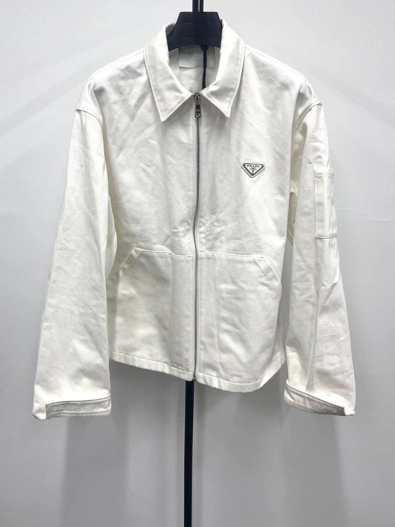 PRADA SS24 Solid Logo Sticker Zip Casual Jacket 2504-Nextar