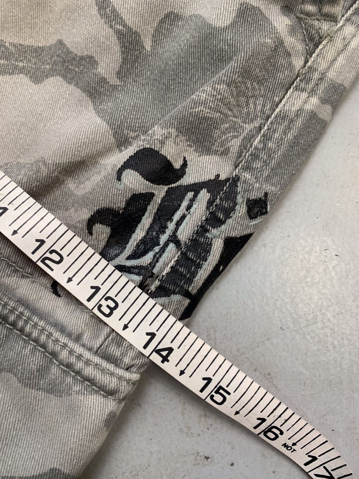 Vintage Crazy Vintage billa bong embroidered camo. Cargo Size US 34 / EU 50 - 12 Thumbnail