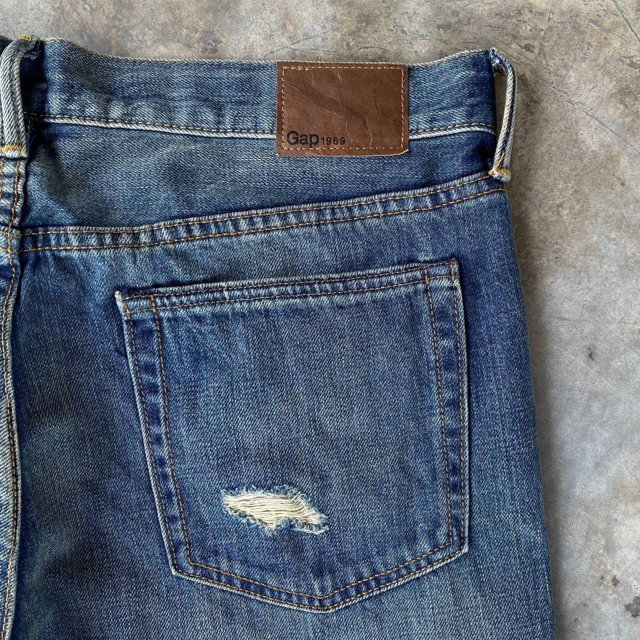 Gap VINTAGE Y2K GAP DISTRESSED GRUNGE DENIM Size US 33 - 15 Thumbnail