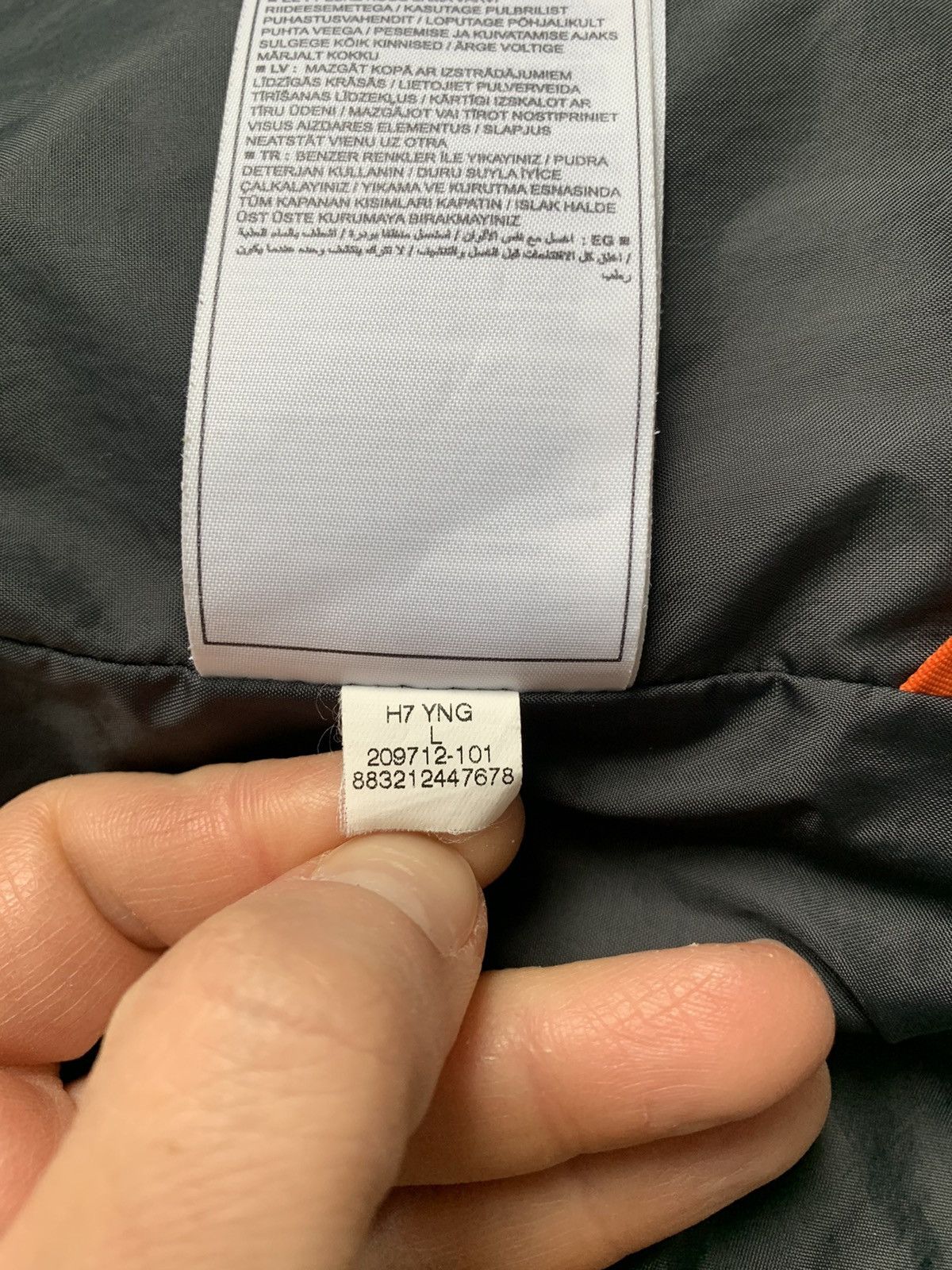 Vintage Vintage Nike ACG Light Jacket Size L / US 10 / IT 46 - 13 Thumbnail