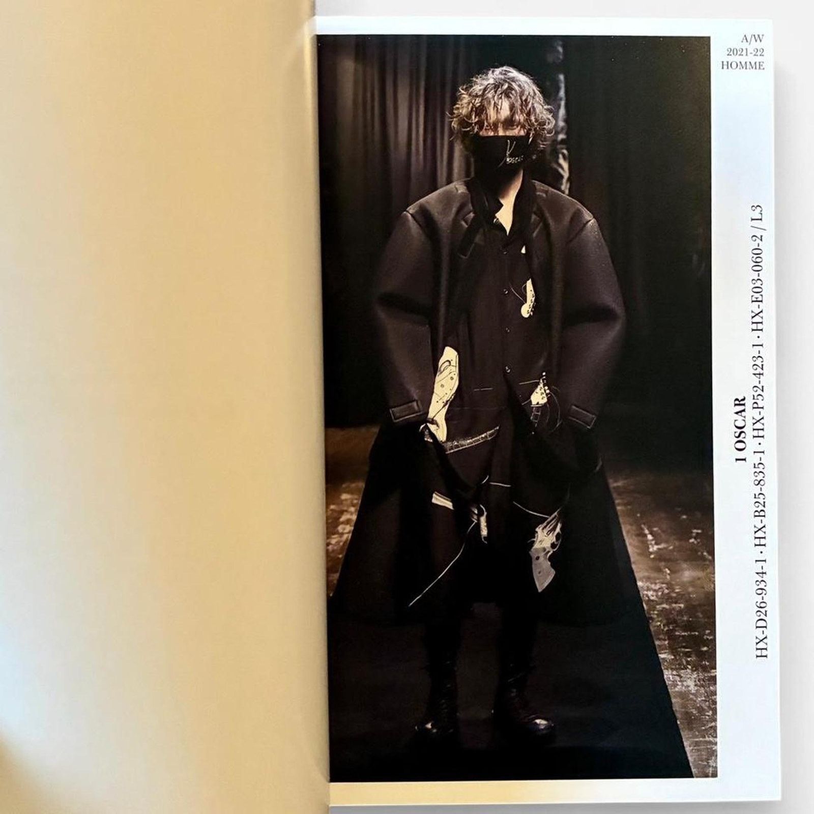 Japanese Brand × Yohji Yamamoto Yohji Yamamoto 2021-2022 Autumn Winter Homme look Book Size ONE SIZE - 2 Thumbnail