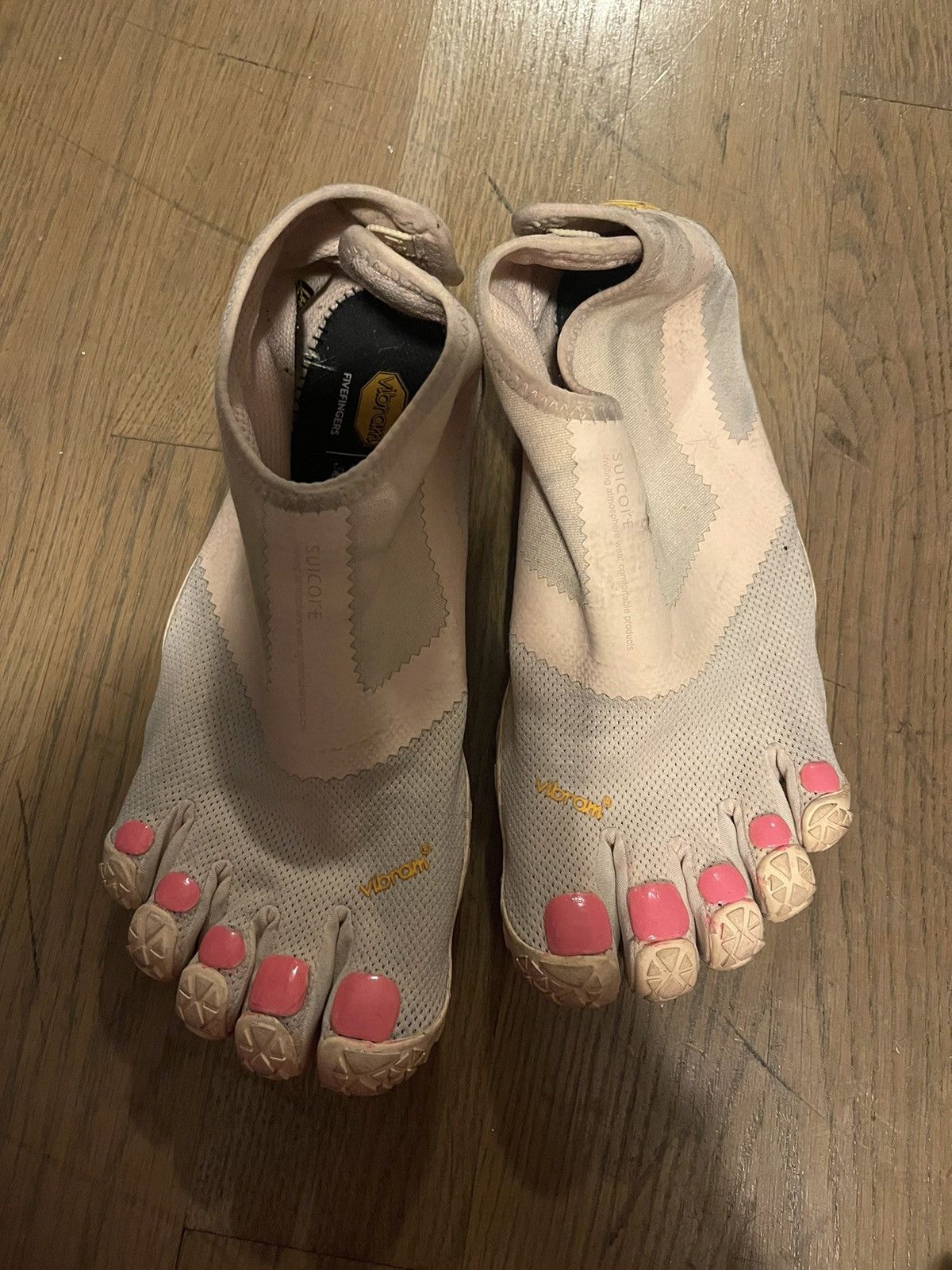 Midorikawa x Suicoke x Vibram FiveFingers Toe Shoes