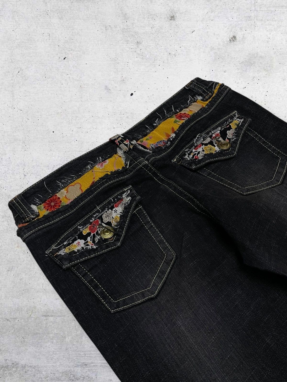 Japanese Brand VINTAGE CAROUGE JAPAN DESIGNER 90S OG FLARED RUNWAY DENIM Size US 32 / EU 48 - 17 Thumbnail