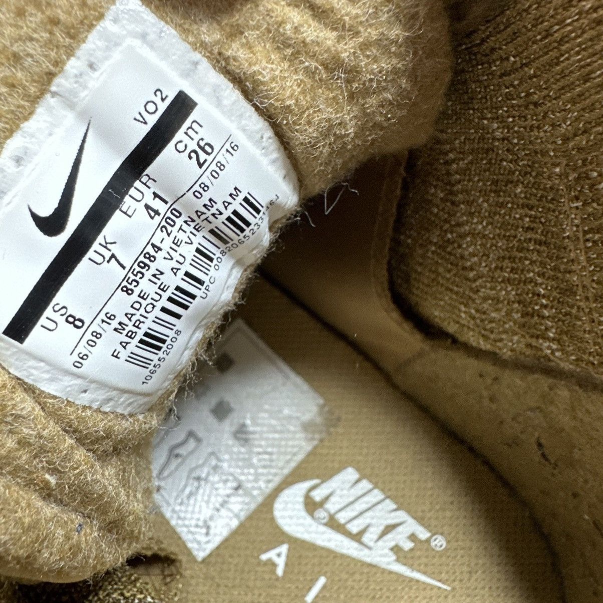 Nike NIKE LUNAR FORCE 1 FLYKNIT WORKBOOT GOLDEN BEIGE Size US 8 / EU 41 - 15 Thumbnail