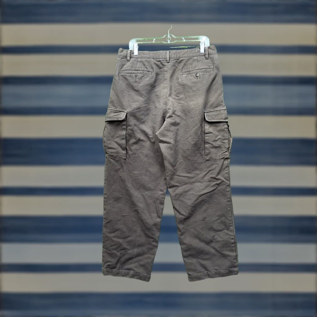 Eddie Bauer Eddie Bauer Cargo Pants Mens 34x30 Khaki Canvas Baggy Cargo Pants Y2K Vintage-Inspired? Size US 34 / EU 50 - 1 Thumbnail