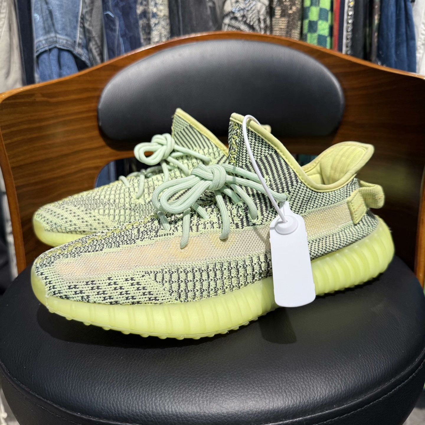 Yeezy Yeezy Green Lowtop Sneakers 44 Men Size US 10.5 / EU 43-44 - 1 Thumbnail