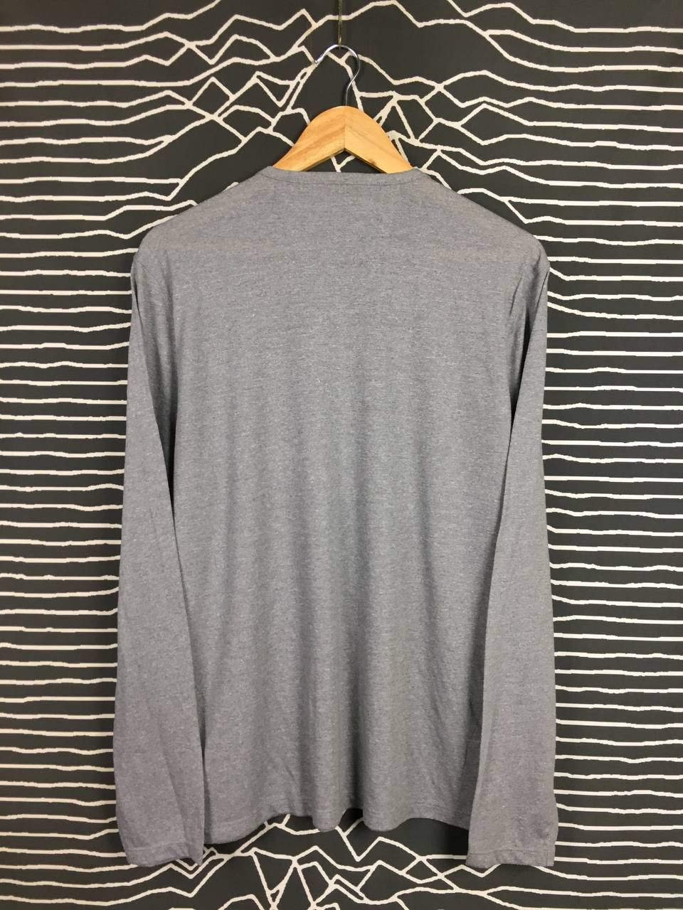 John Varvatos John Varvatos USA Stars Logo Long Sleeve Henley Tee Size US L / EU 52-54 / 3 - 5 Thumbnail