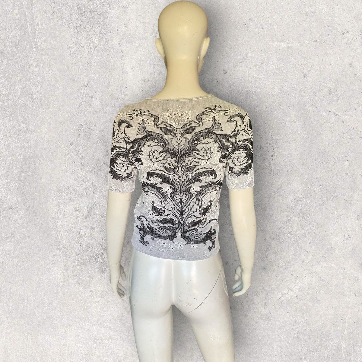 Alexander McQueen Spine Lace Silk/Rayon Blend Knit Blouse Size L / US 10 / IT 46 - 5 Thumbnail
