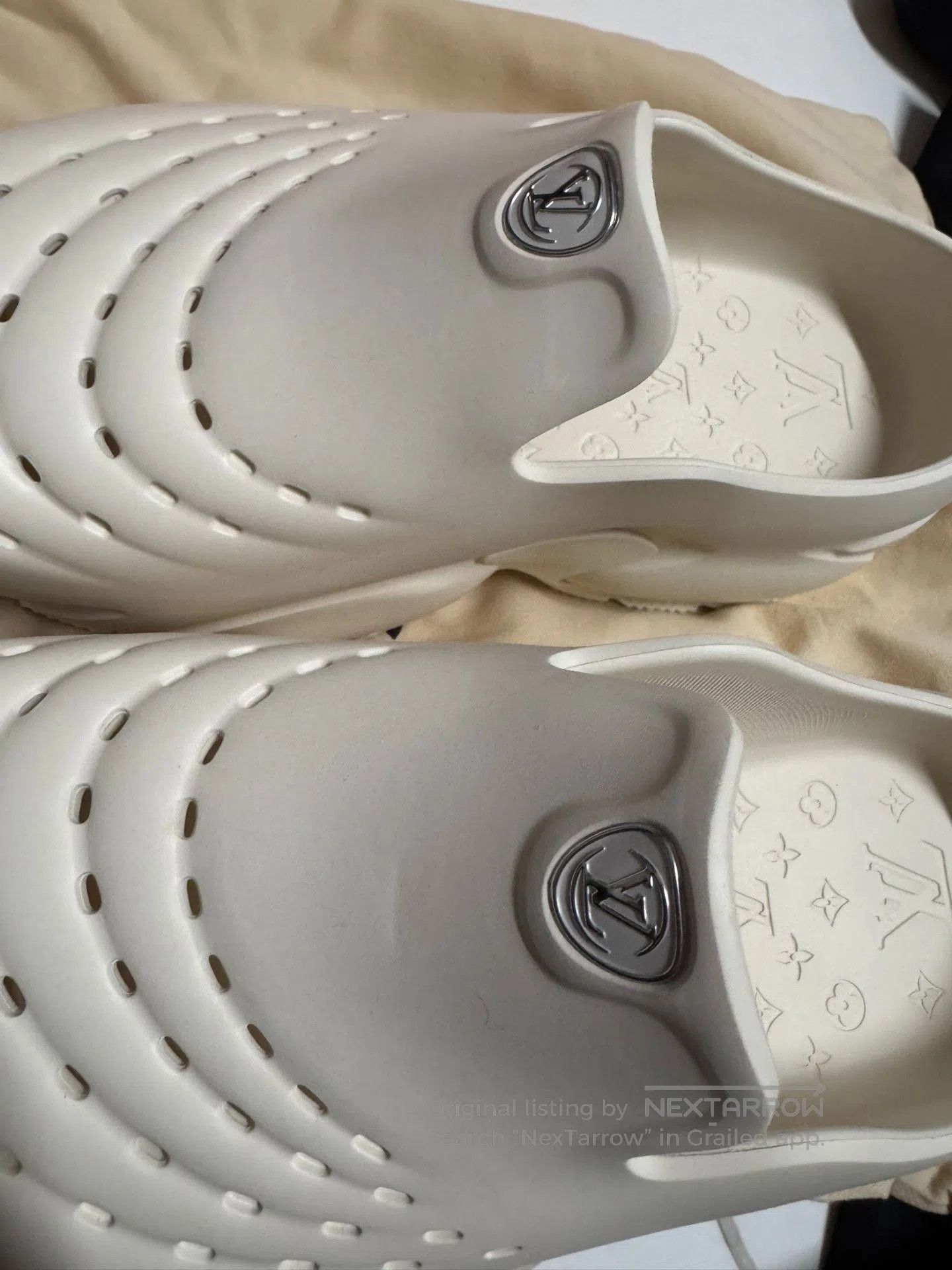 Louis Vuitton Louis Vuitton Shark Slipper Sandals. Size US 9 / EU 42 - 2 Thumbnail