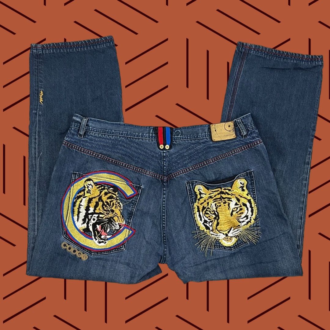Coogi VINTAGE COOGI Jeans Men 44x34 Blue Denim Wide Leg Baggy Hip Hop 90s Embroidered Baggy Size US 44 / EU 60 - 1 Thumbnail