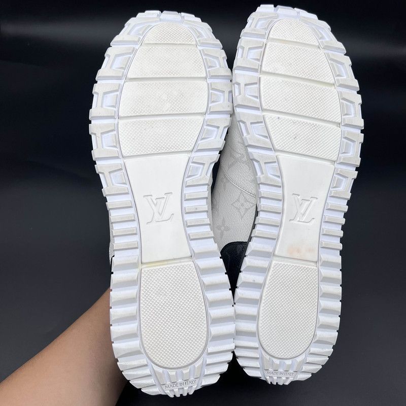 Louis Vuitton Louis Vuitton Run Away Low Top Sneakers Size US 8 / IT 38 - 4 Thumbnail