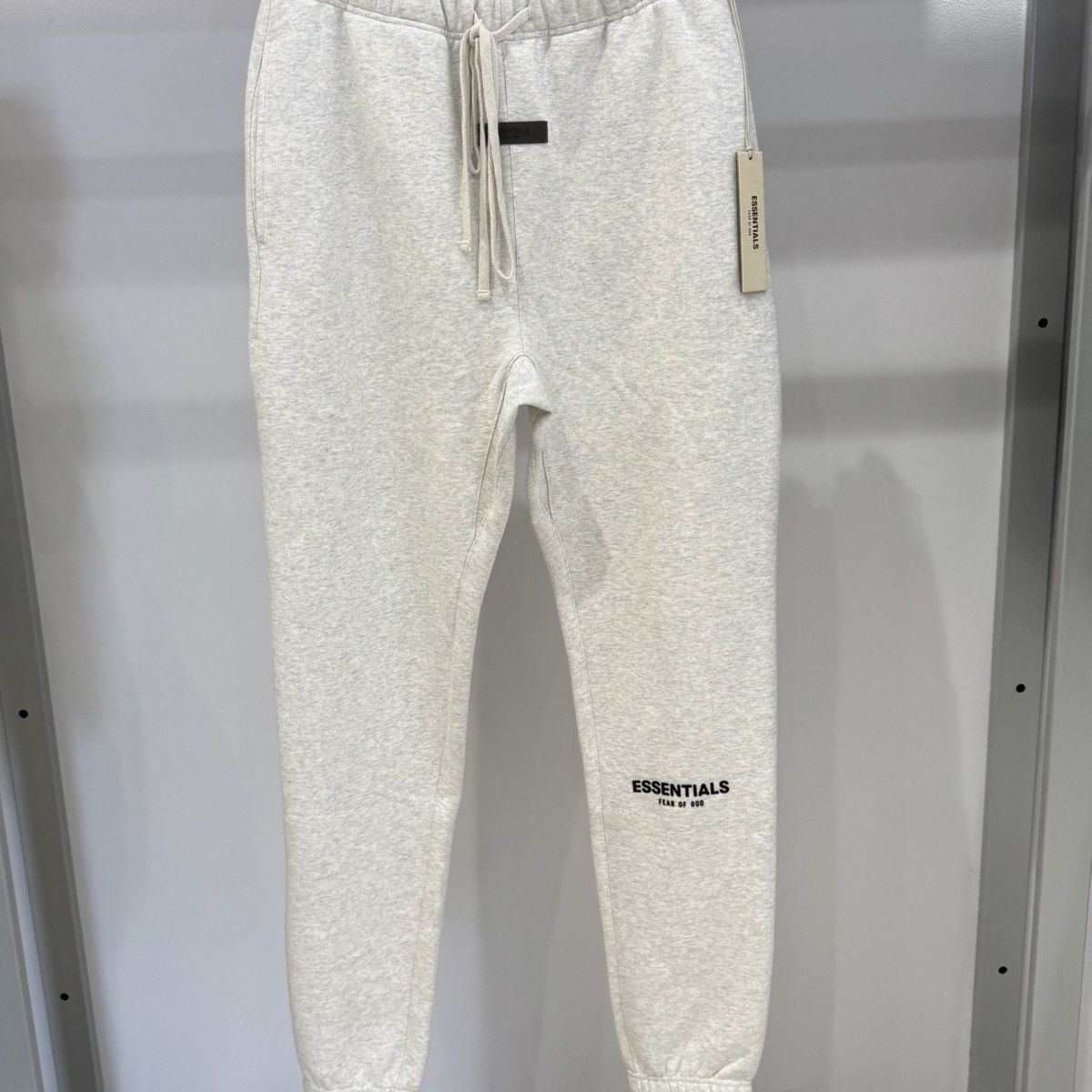 Fear of God Fear of God Essentials Sweatpants Size US 34 / EU 50 - 1 Thumbnail