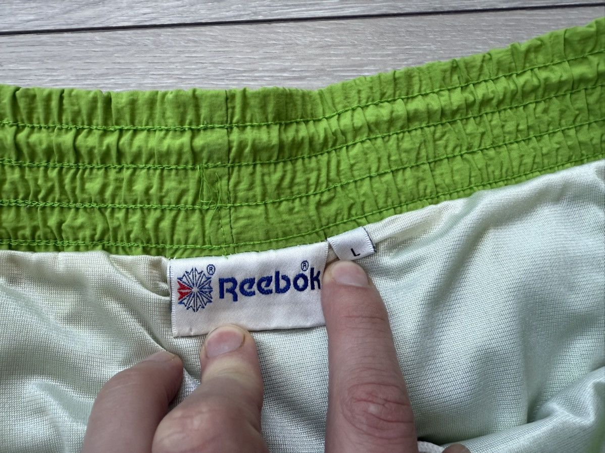Reebok Vintage Reebok Shorts Size US 34 / EU 50 - 7 Thumbnail