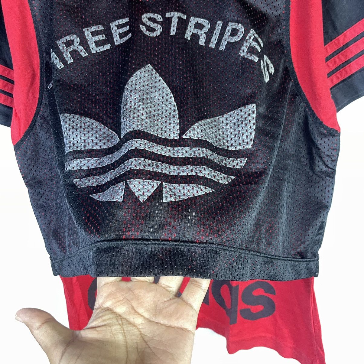 Adidas × RUN DMC × Vintage Vintage 90s Adidas Trefoil with Mesh Lining Tshirt Size US L / EU 52-54 / 3 - 4 Thumbnail