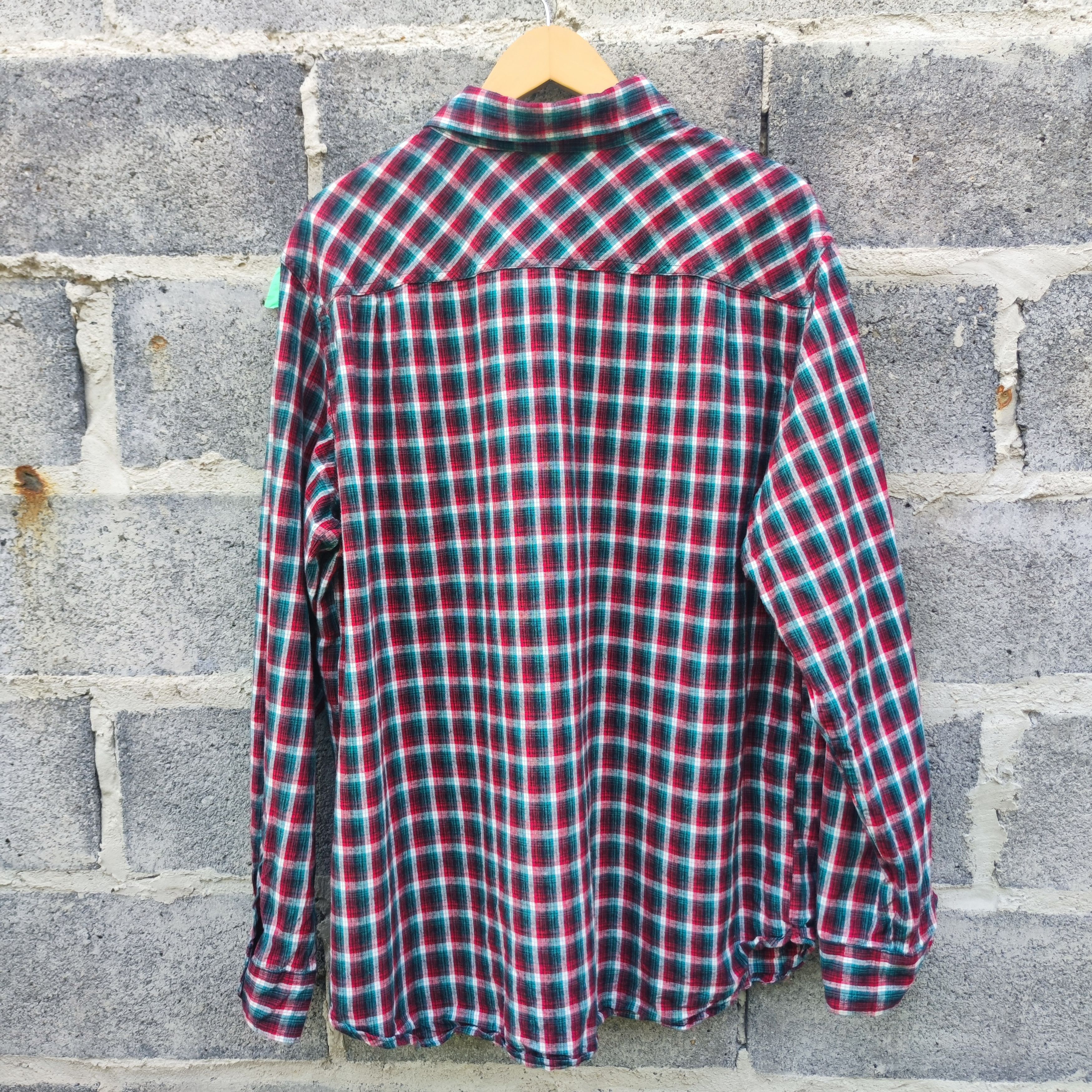 Rocawear Rocawear Classic Red Blue Plaid Nostrand Ave Work Shirt Size US XL / EU 56 / 4 - 7 Thumbnail
