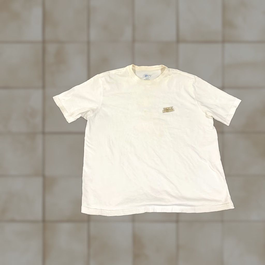 Tommy Bahama Tommy Bahama T Shirt Mens XL White Short Sleeve Graphic Grill Sergeant Casual Size US XL / EU 56 / 4 - 1 Thumbnail