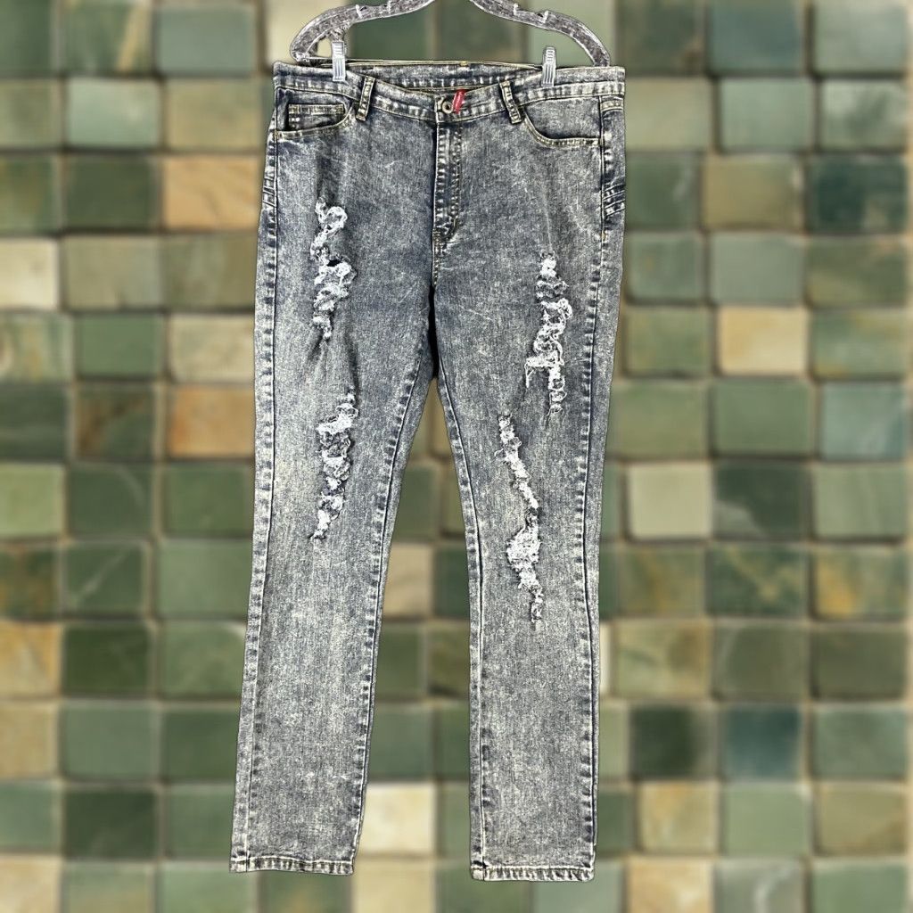 Vintage BE GIRL Butt Lifter Distressed Gray Skinny Jeans Women's Size 16 Size ONE SIZE - 1 Thumbnail