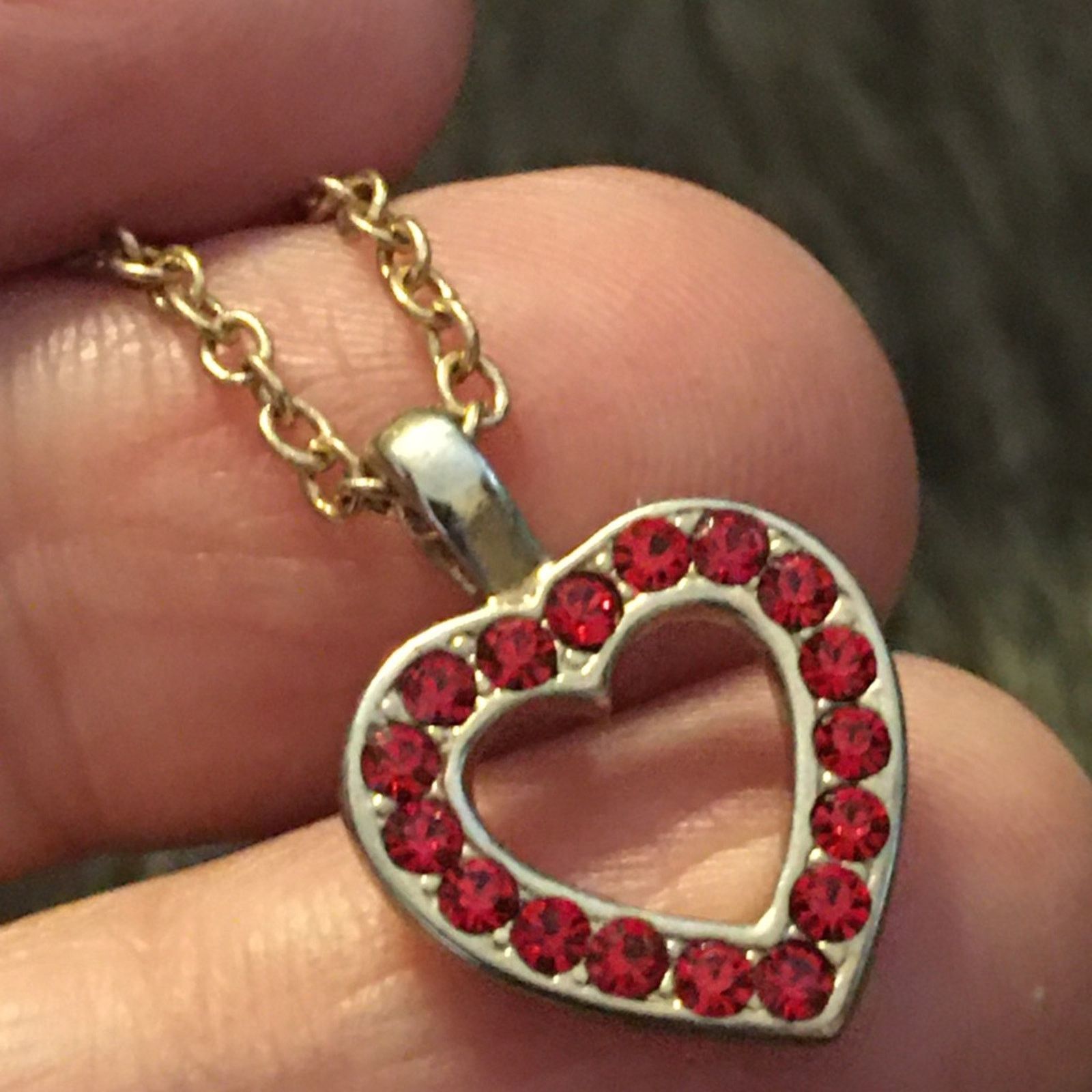 Vintage Vintage red stone heart pendant on gold chain Size ONE SIZE - 6 Thumbnail