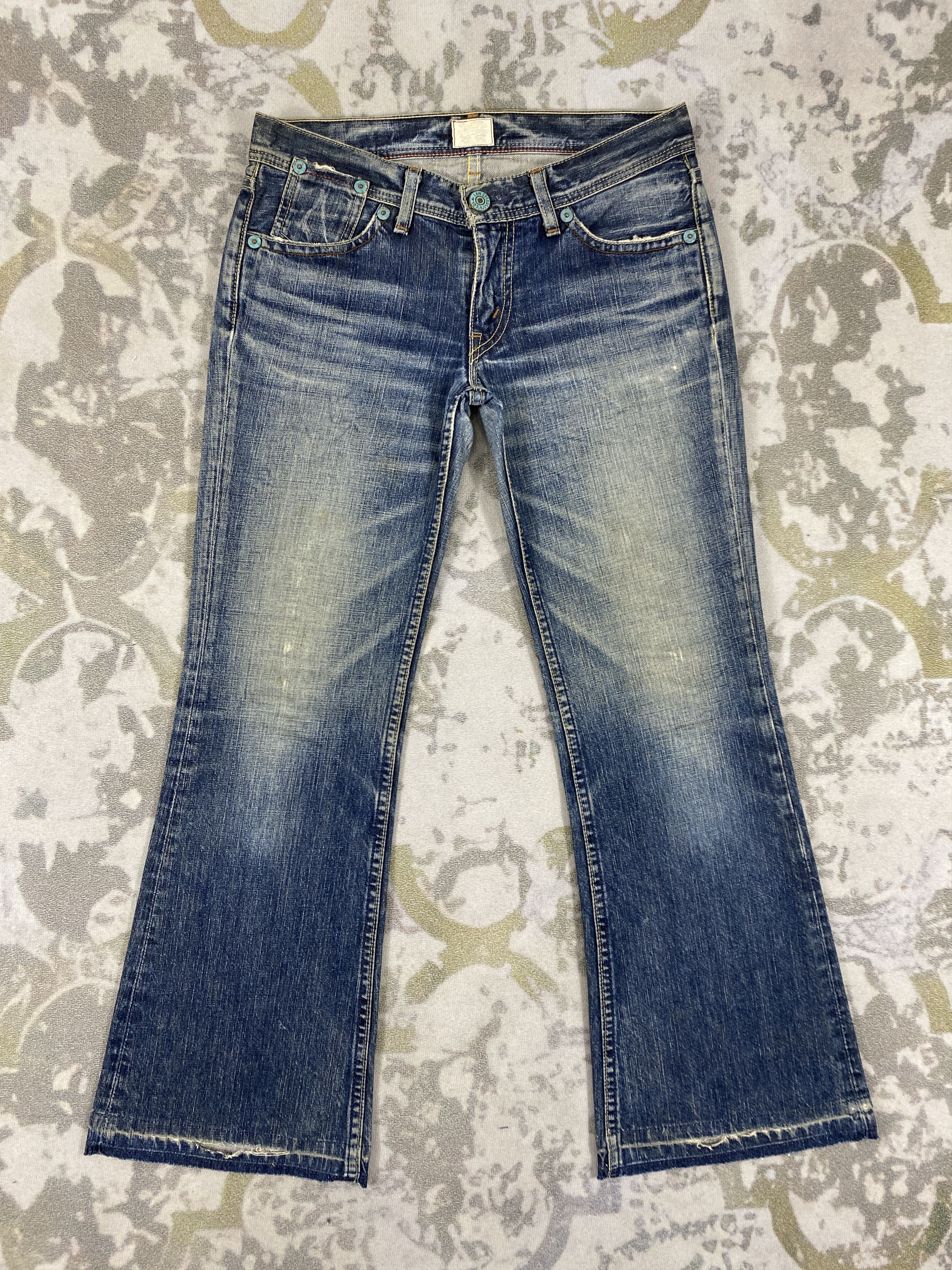 Faded Blue Vintage Levi's Redloop Flare 31x28 Denim- JN3518