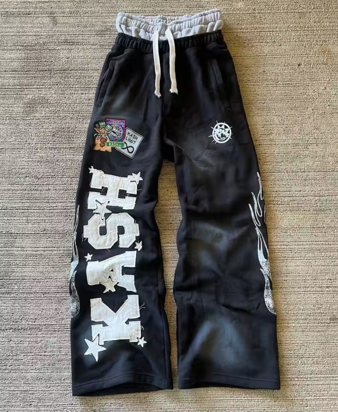 Other Patchwork Black Joggers Size US 33 - 1 Thumbnail