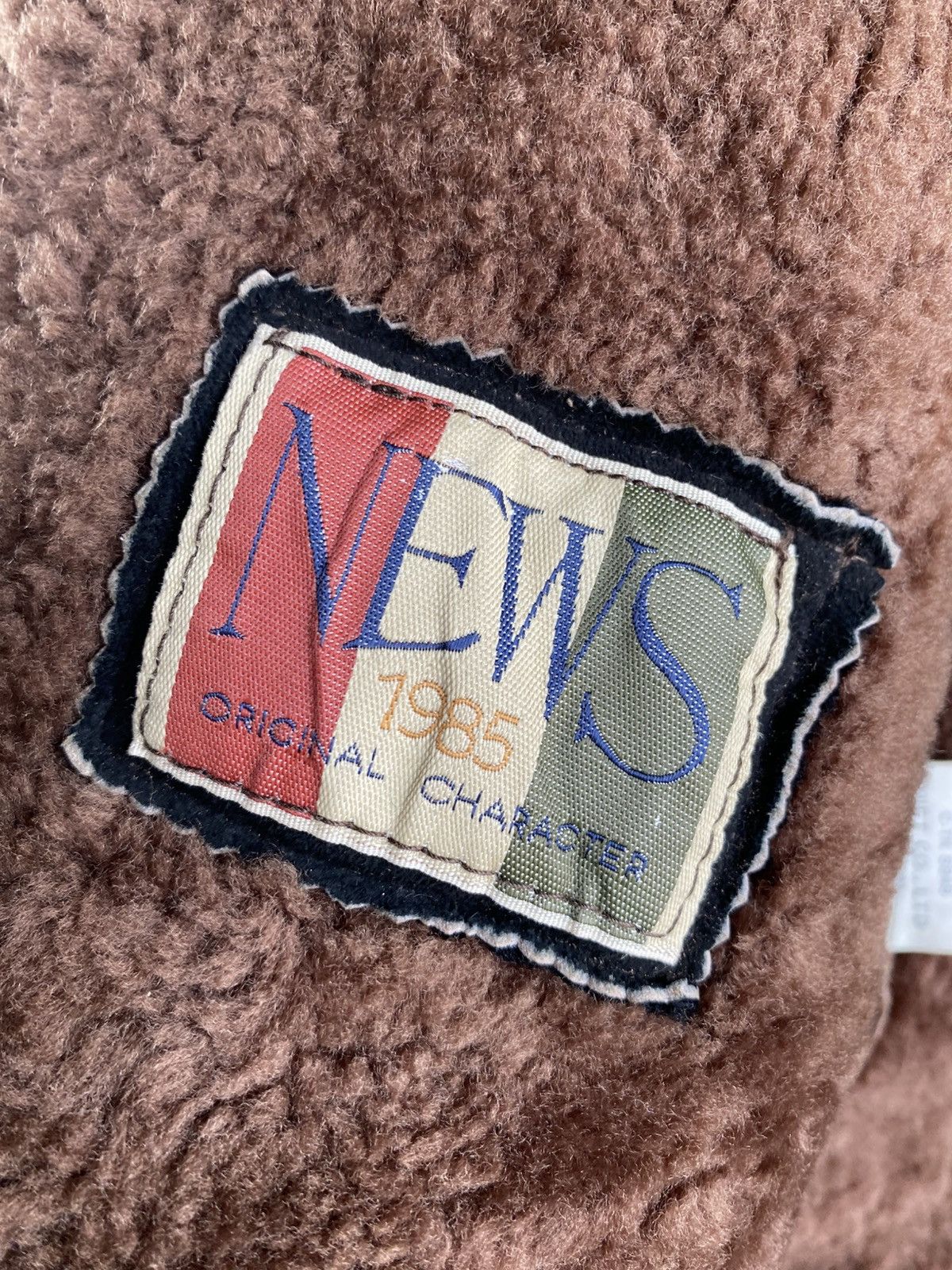 Vintage Vintage NEWS 1985 Shearling Aviator Jacket Brown Faux Suede Size US M / EU 48-50 / 2 - 12 Thumbnail