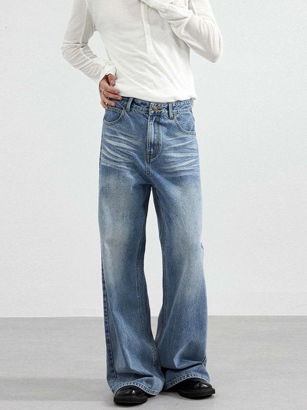 Vintage Men's American street retro whiskered washed straight jeans Size US 32 / EU 48 - 1 Thumbnail