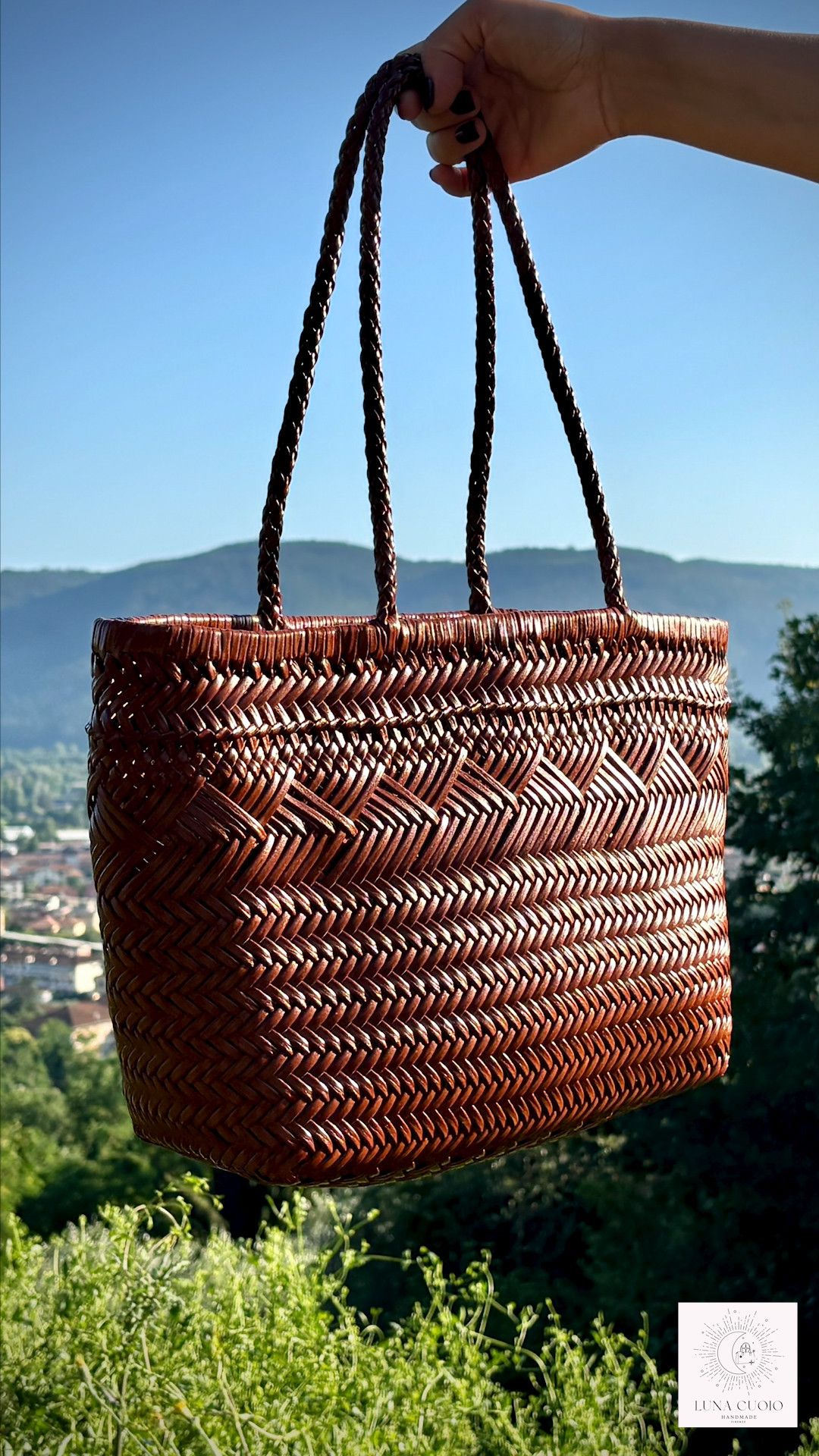 Vera Pelle Cowhide Leather Tote Bag – Handwoven Shoulder Purse Size ONE SIZE - 3 Thumbnail